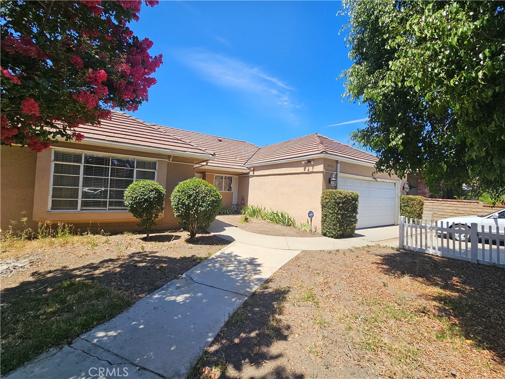 10055 Sunnybrae — photo