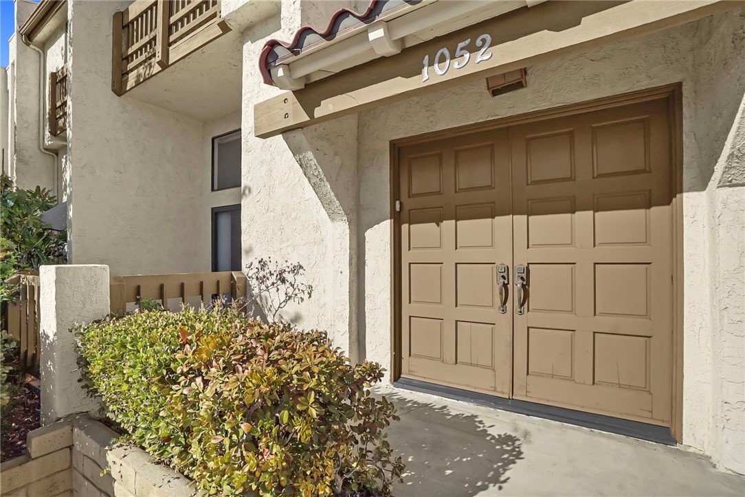 1052 San Gabriel Boulevard — photo
