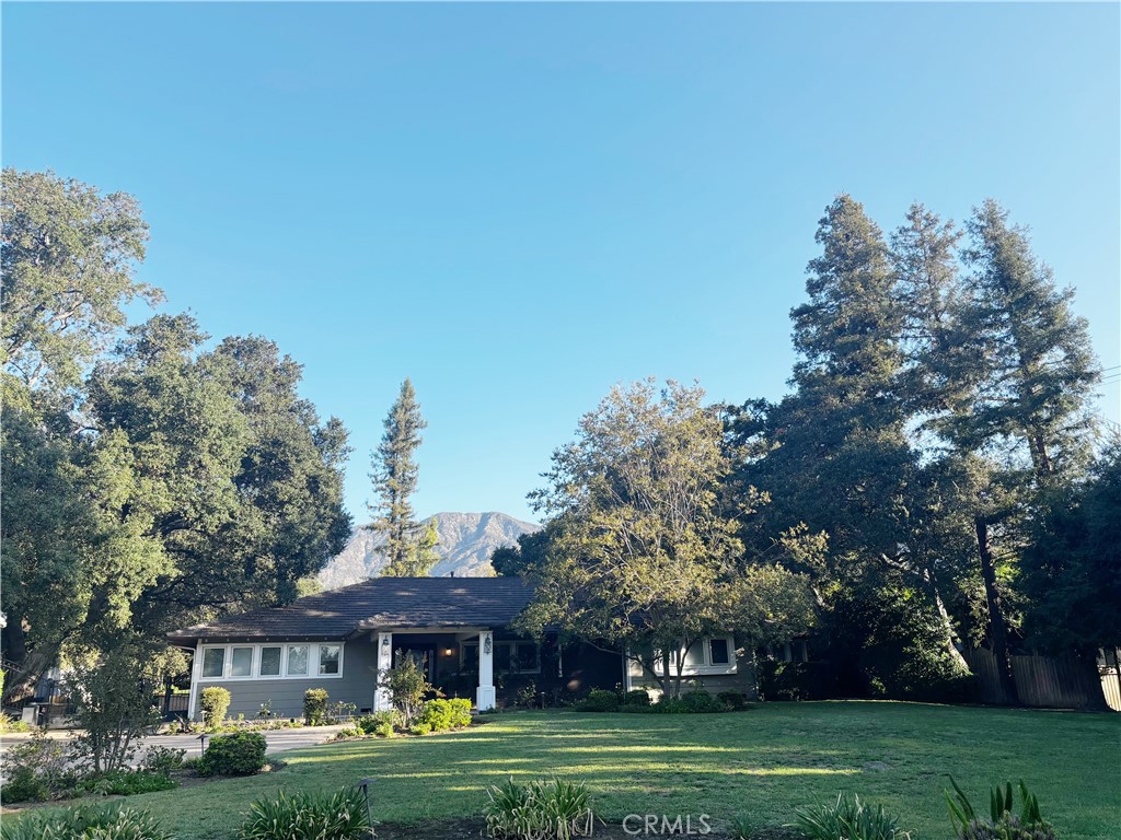 301 Arbolasa Dr — photo