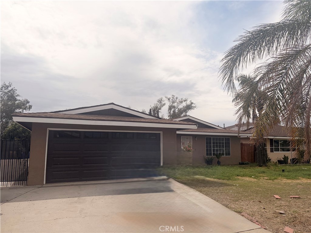 15169 Sequoia Avenue — photo