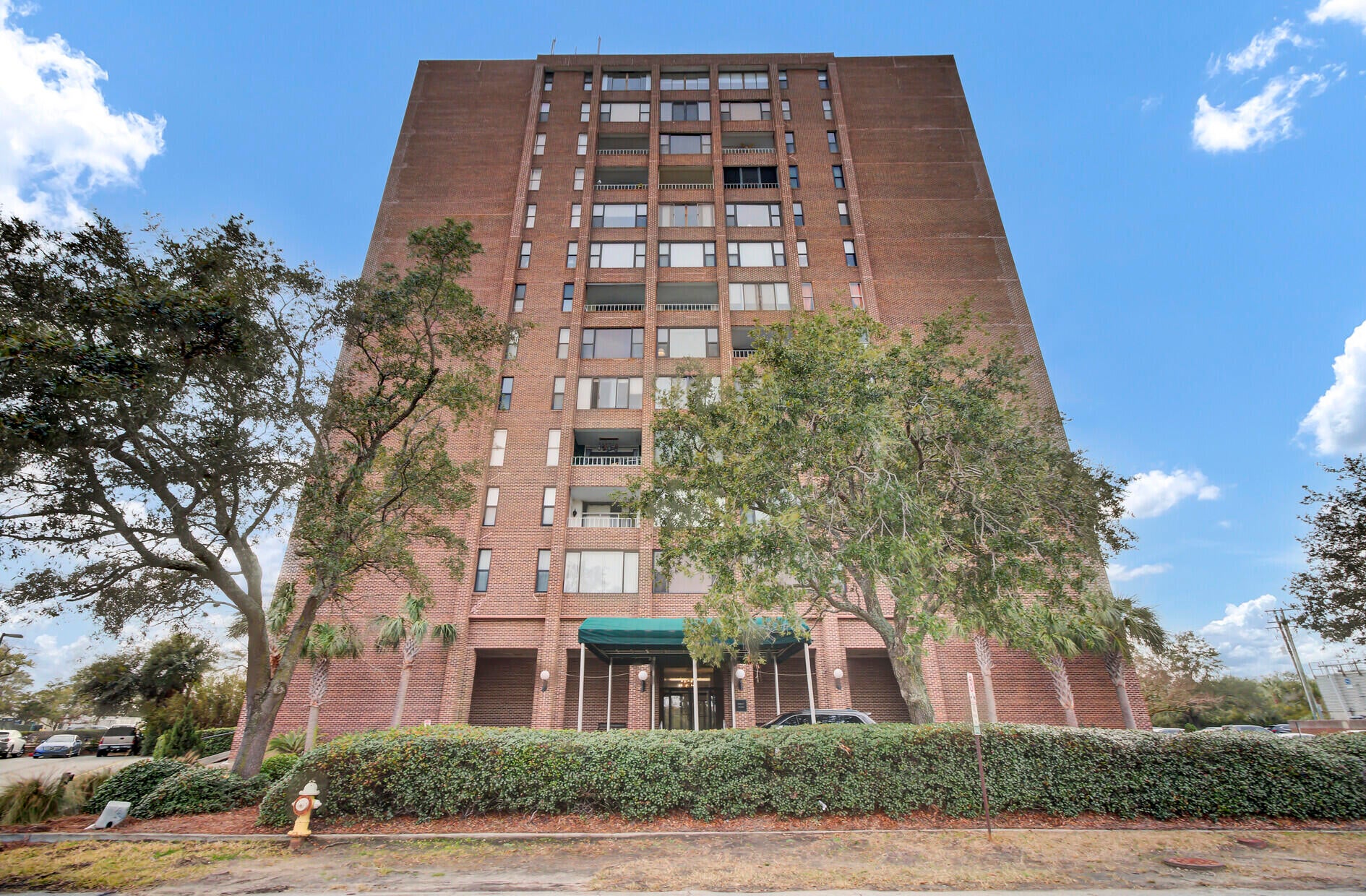 14 Lockwood Drive 6H — photo