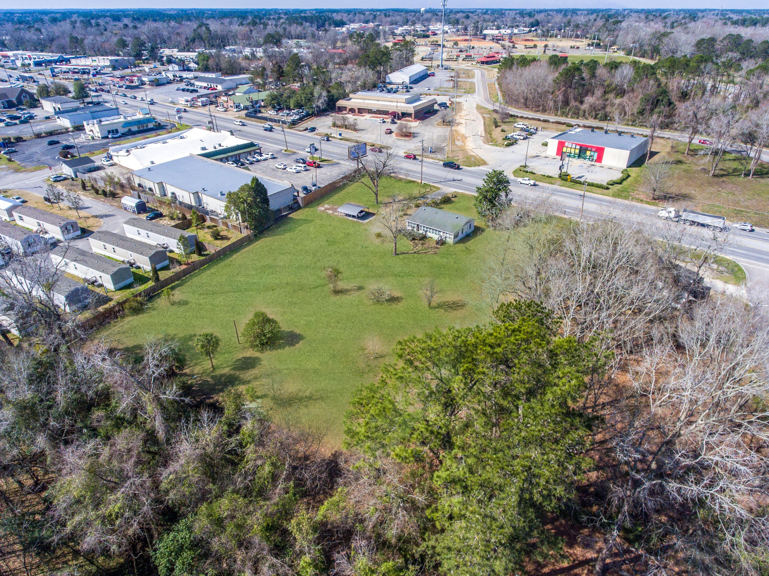 126 N Hwy 52 — photo