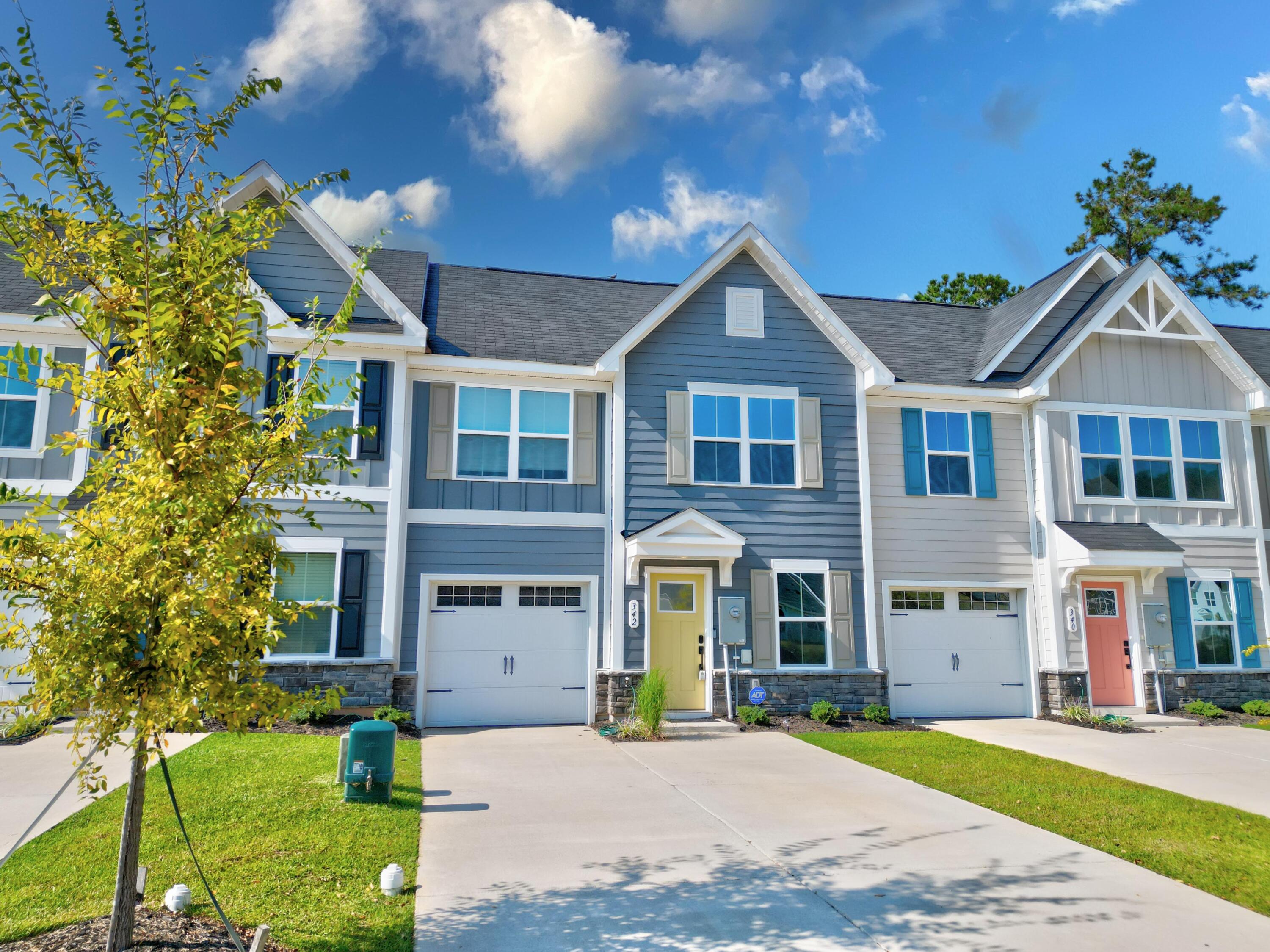 342 Picard Loop — photo