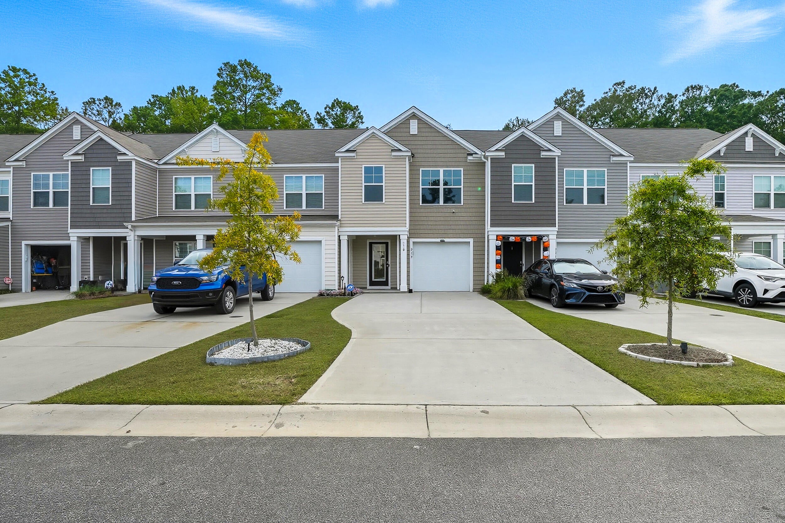 219 Cozy Brook Court — photo
