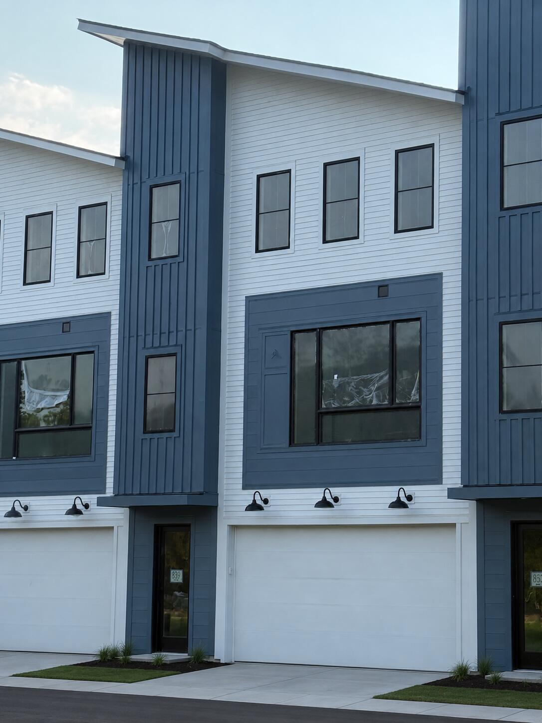 830 Curved Creek Court — photo