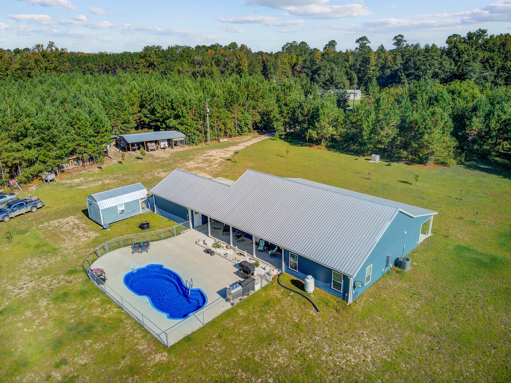 442 Rhode Drive — photo