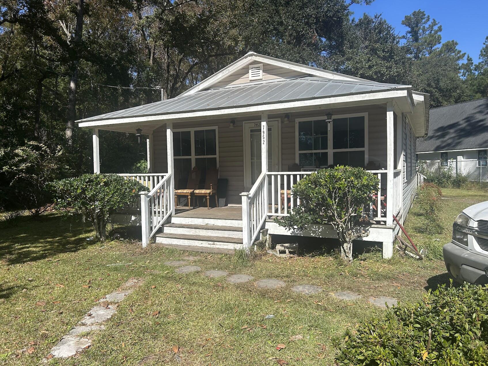 7952 Savannah Highway — photo