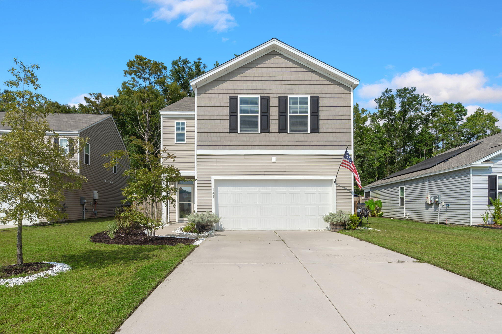 141 Lagoona Drive — photo