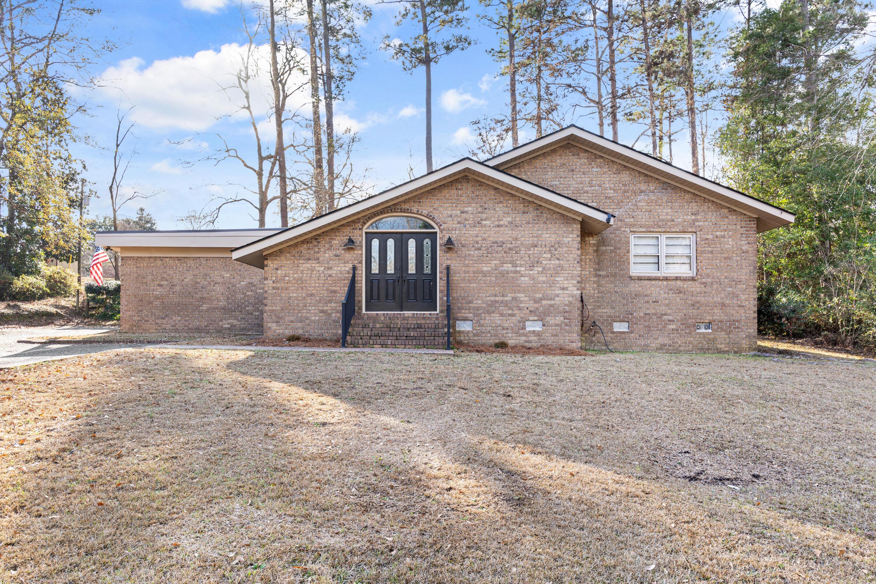 204 Brook Drive — photo