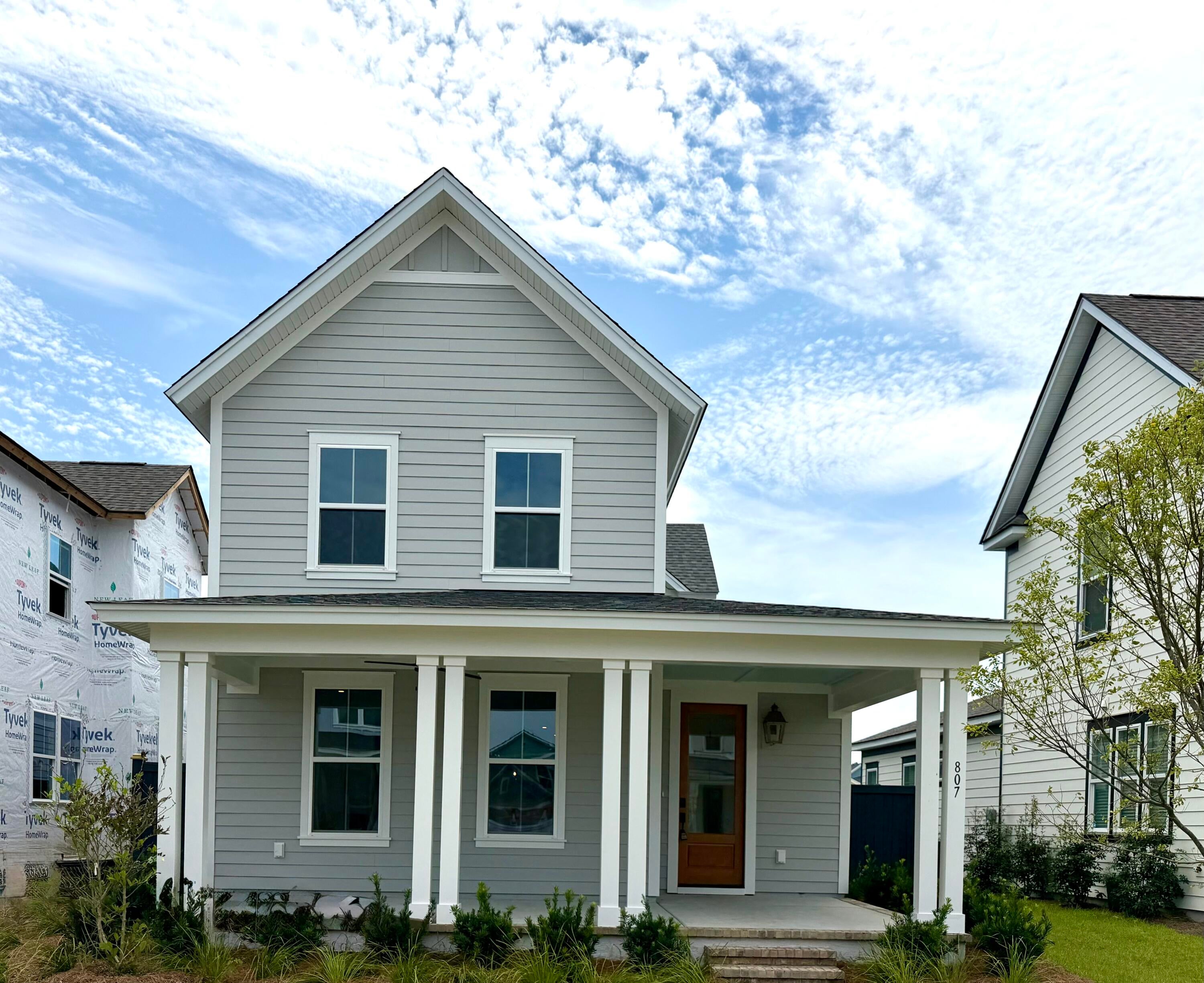 807 Gentle Breeze Drive — photo