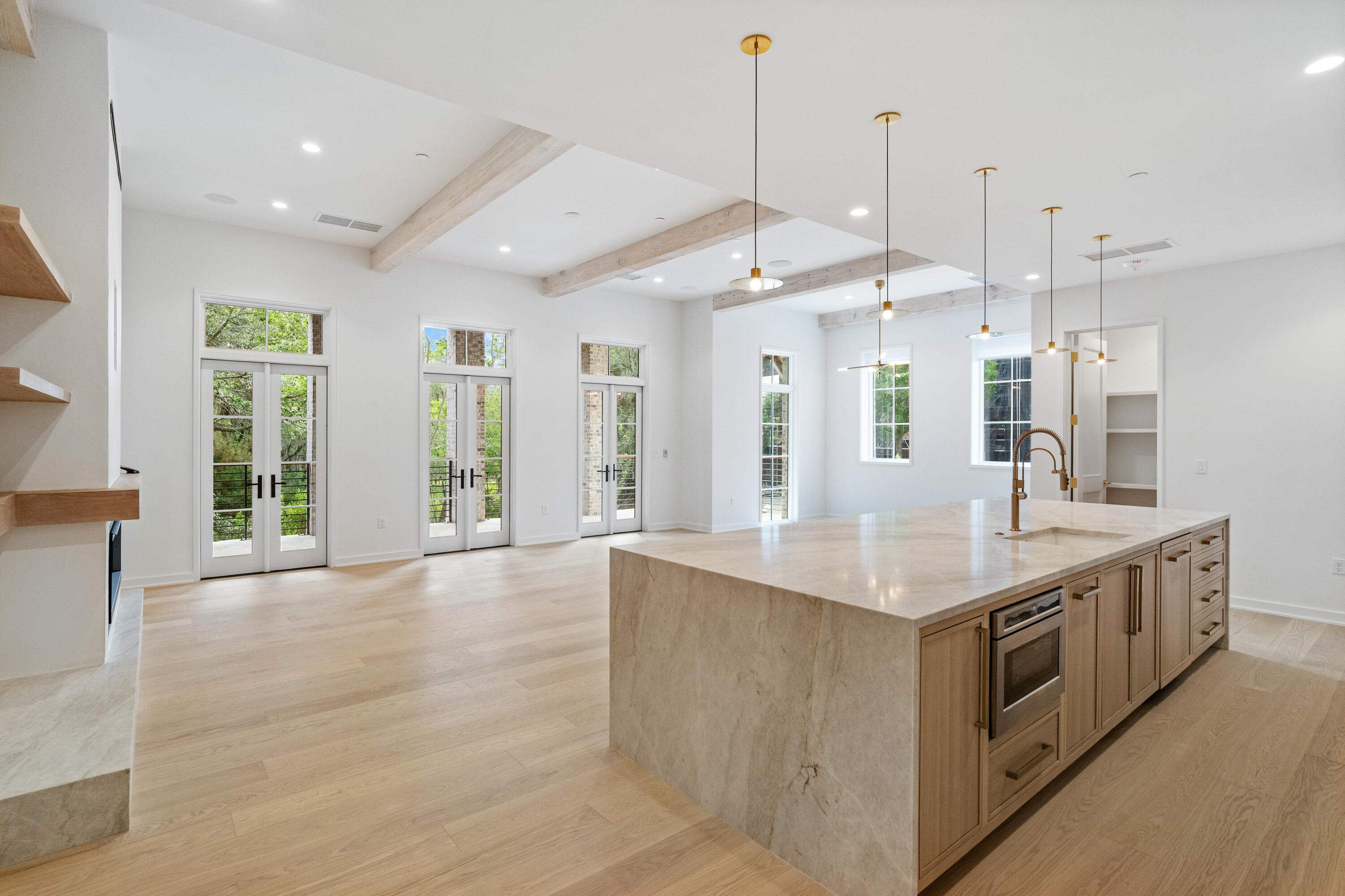 211 Seven Farms Drive #202 — photo