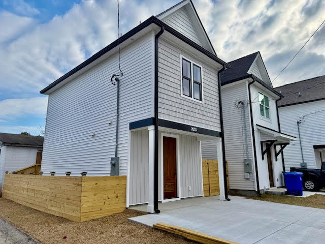 2033 Beech Avenue — photo