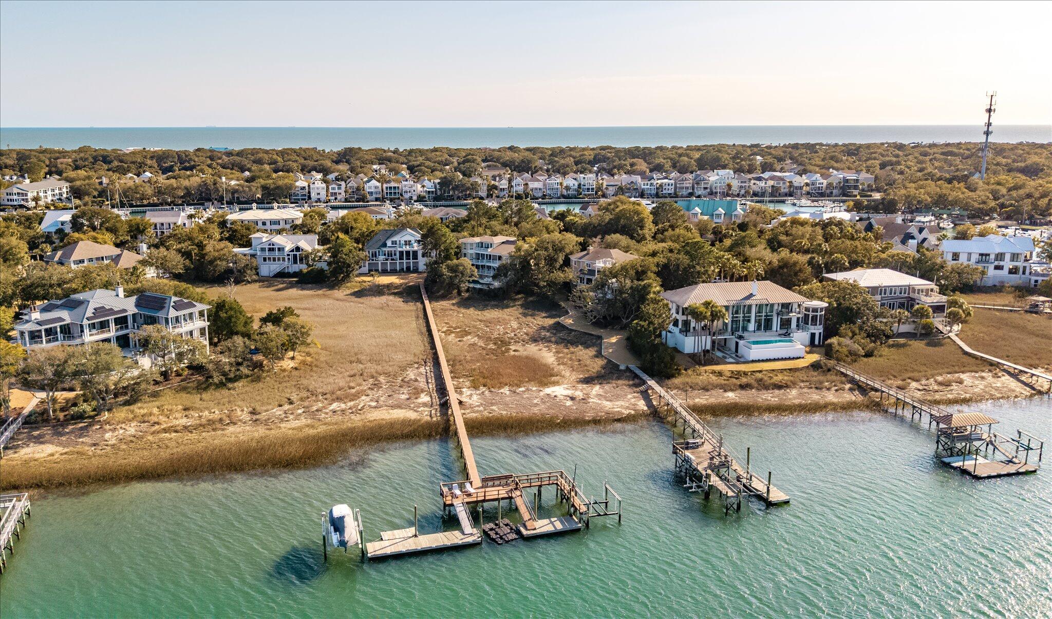 27 Waterway Island Drive — photo