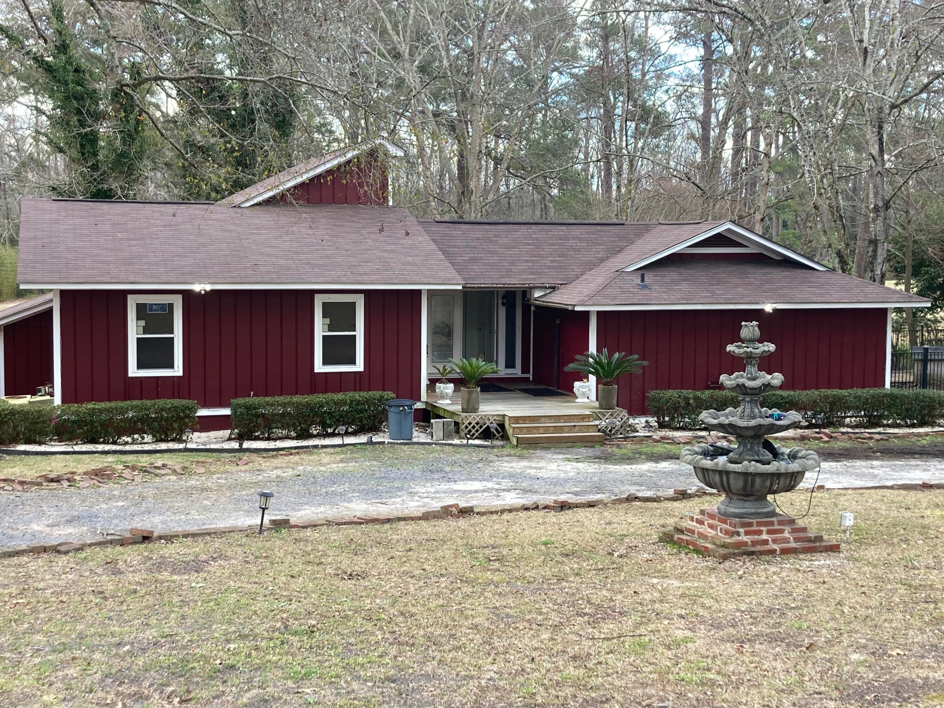 7 Dogwood Lane — photo