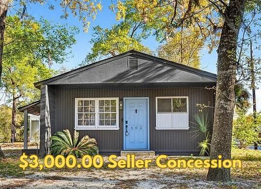 602 Chaplin Street — photo