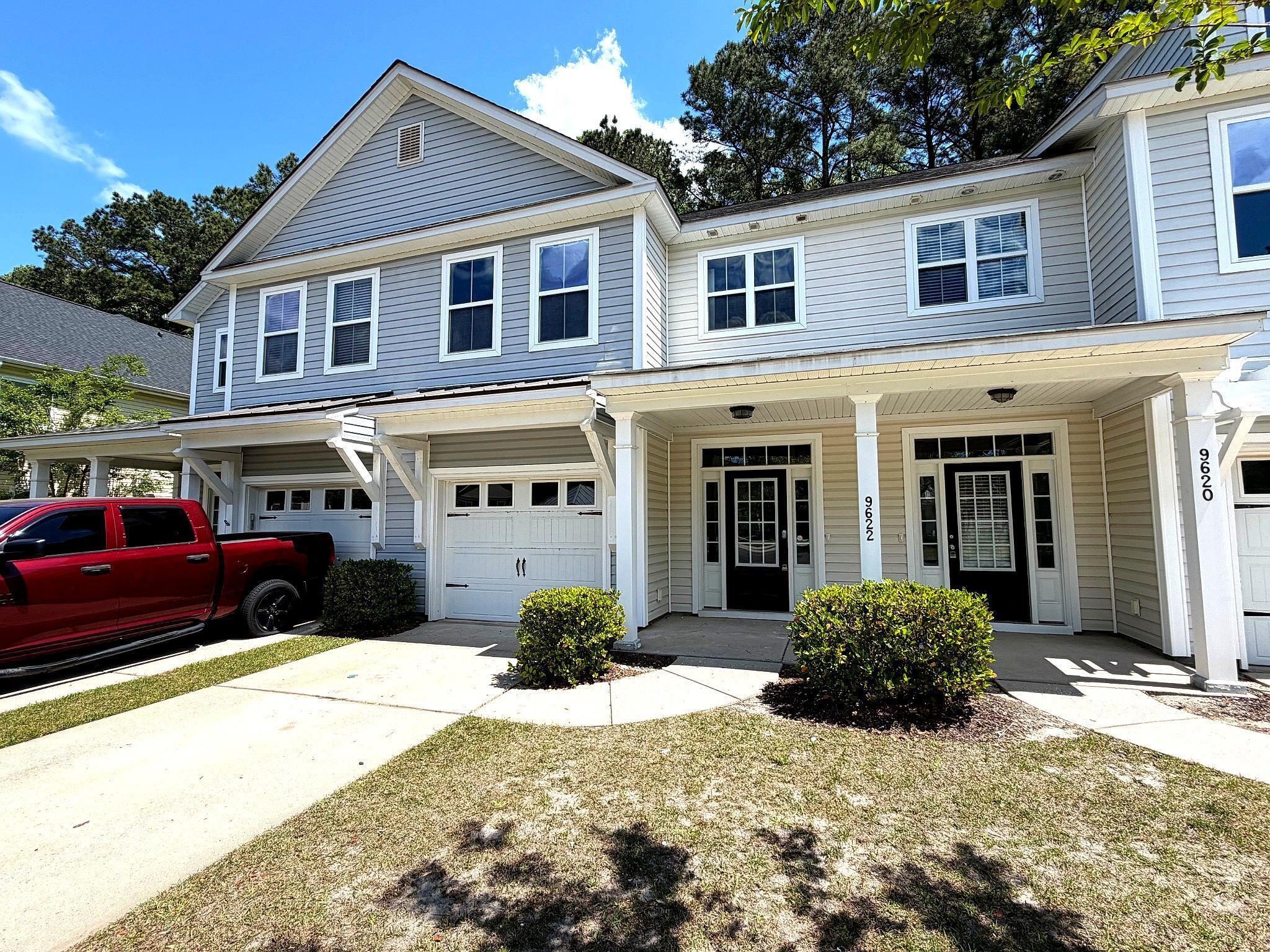 9622 Scarborough Court — photo