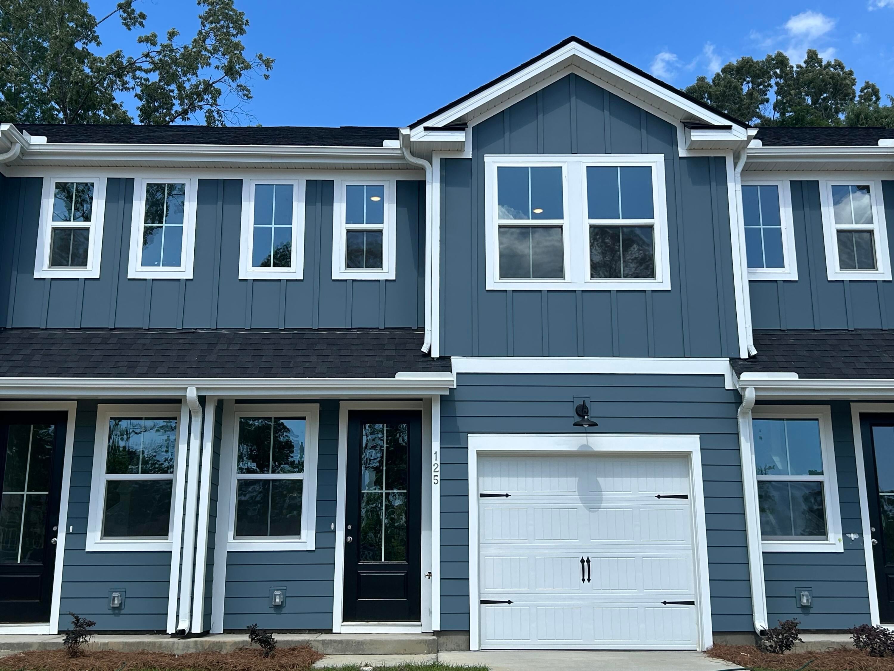 123 Berry Shoals Drive — photo