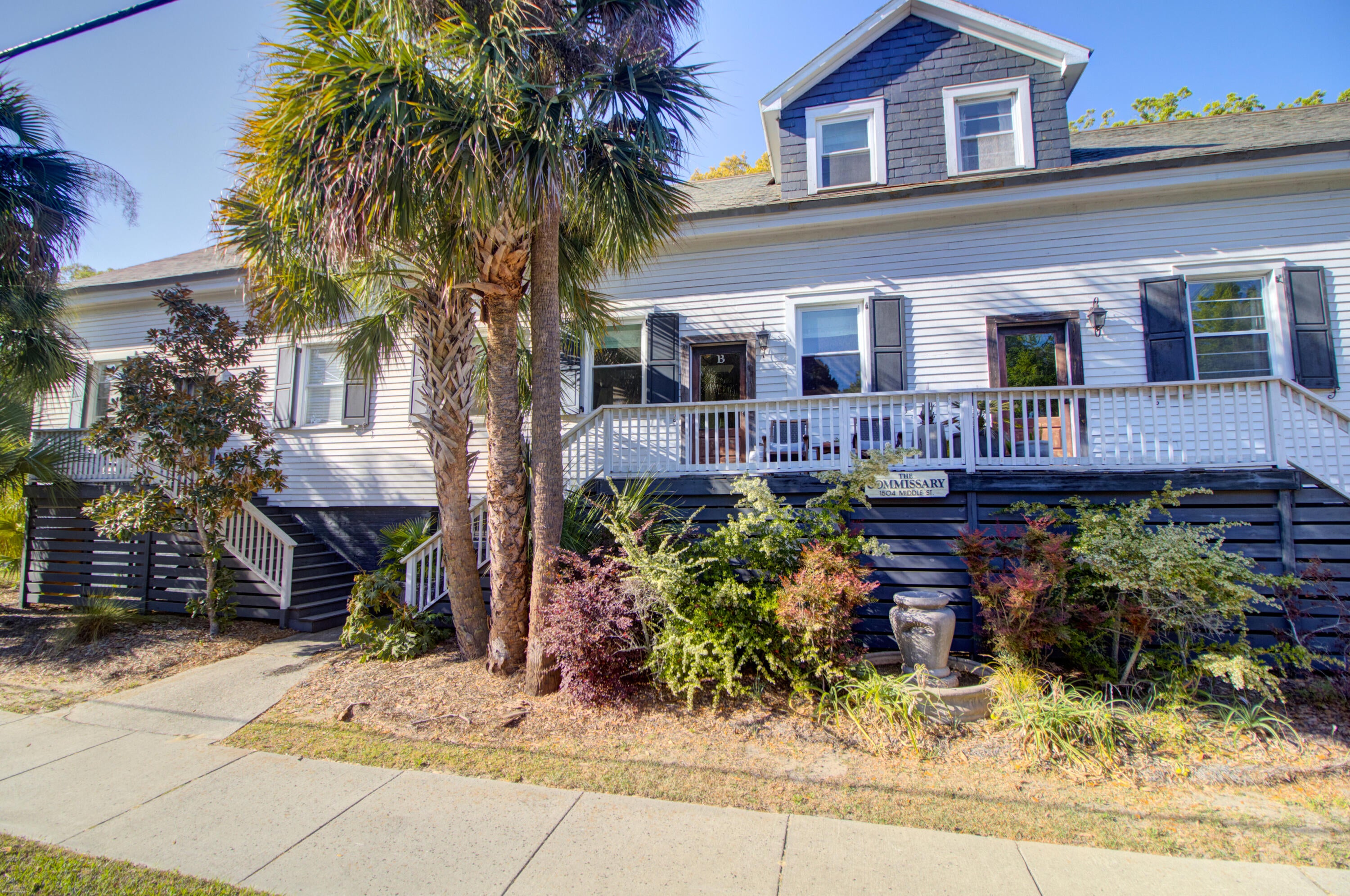 1504 Middle Street Apt B — photo