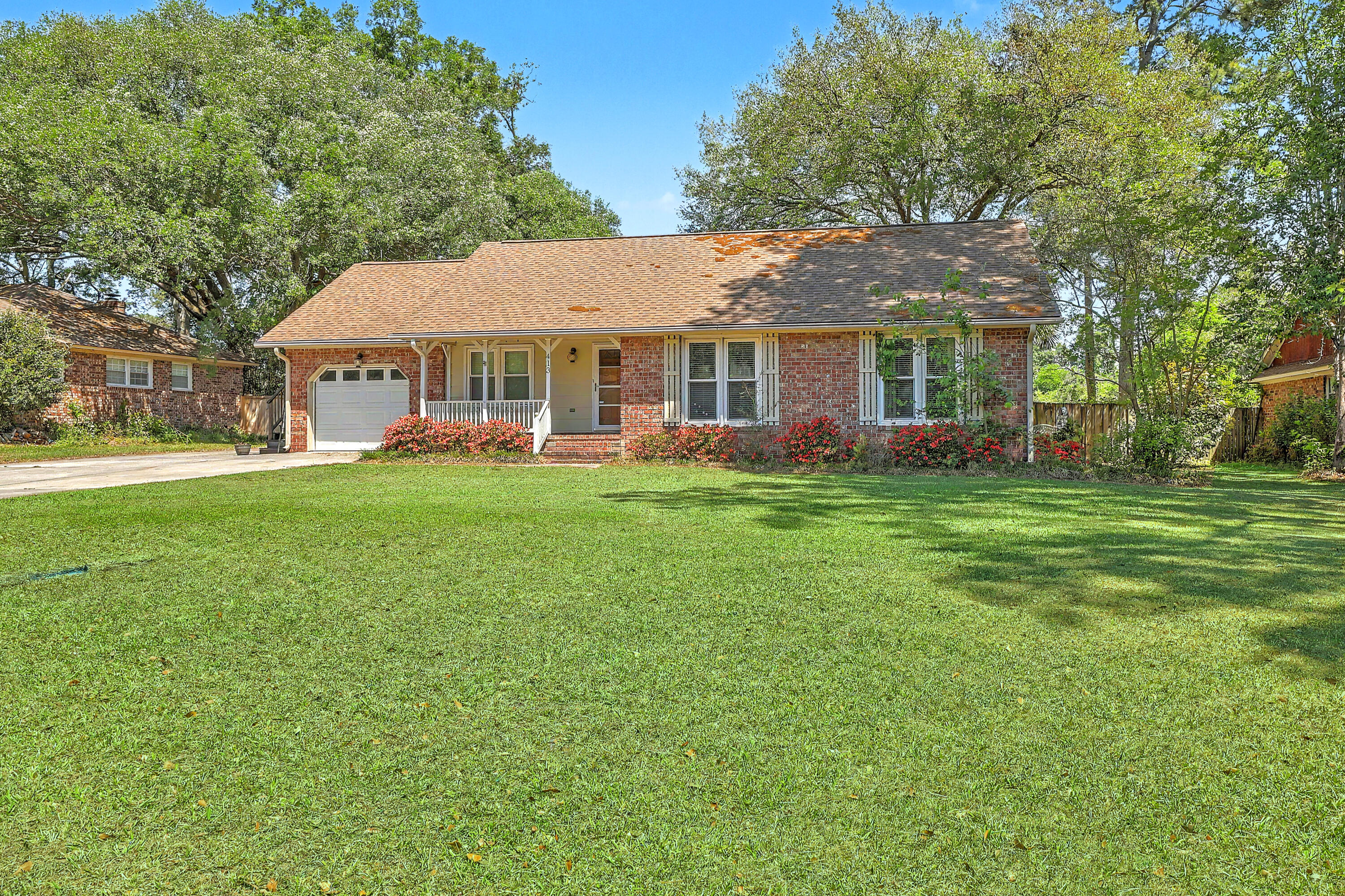 413 Summercourt Drive — photo