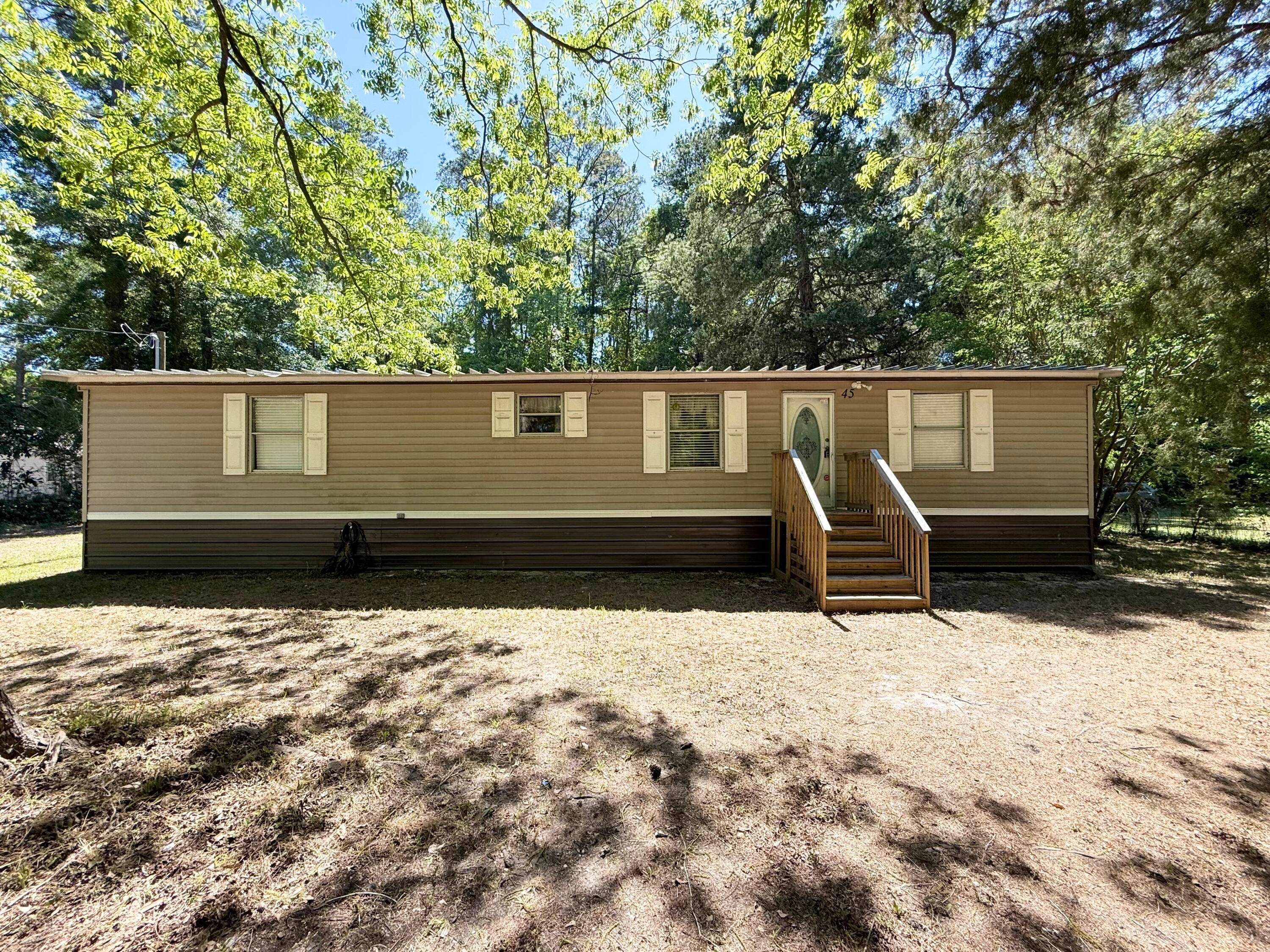 45 Mercury Court — photo