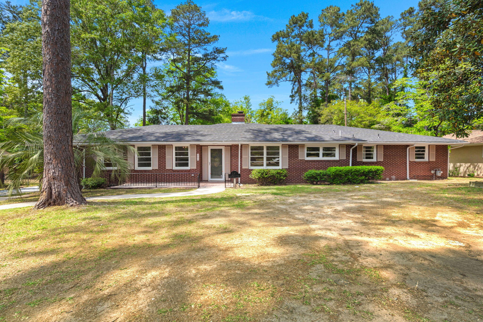260 Perryclear Street — photo