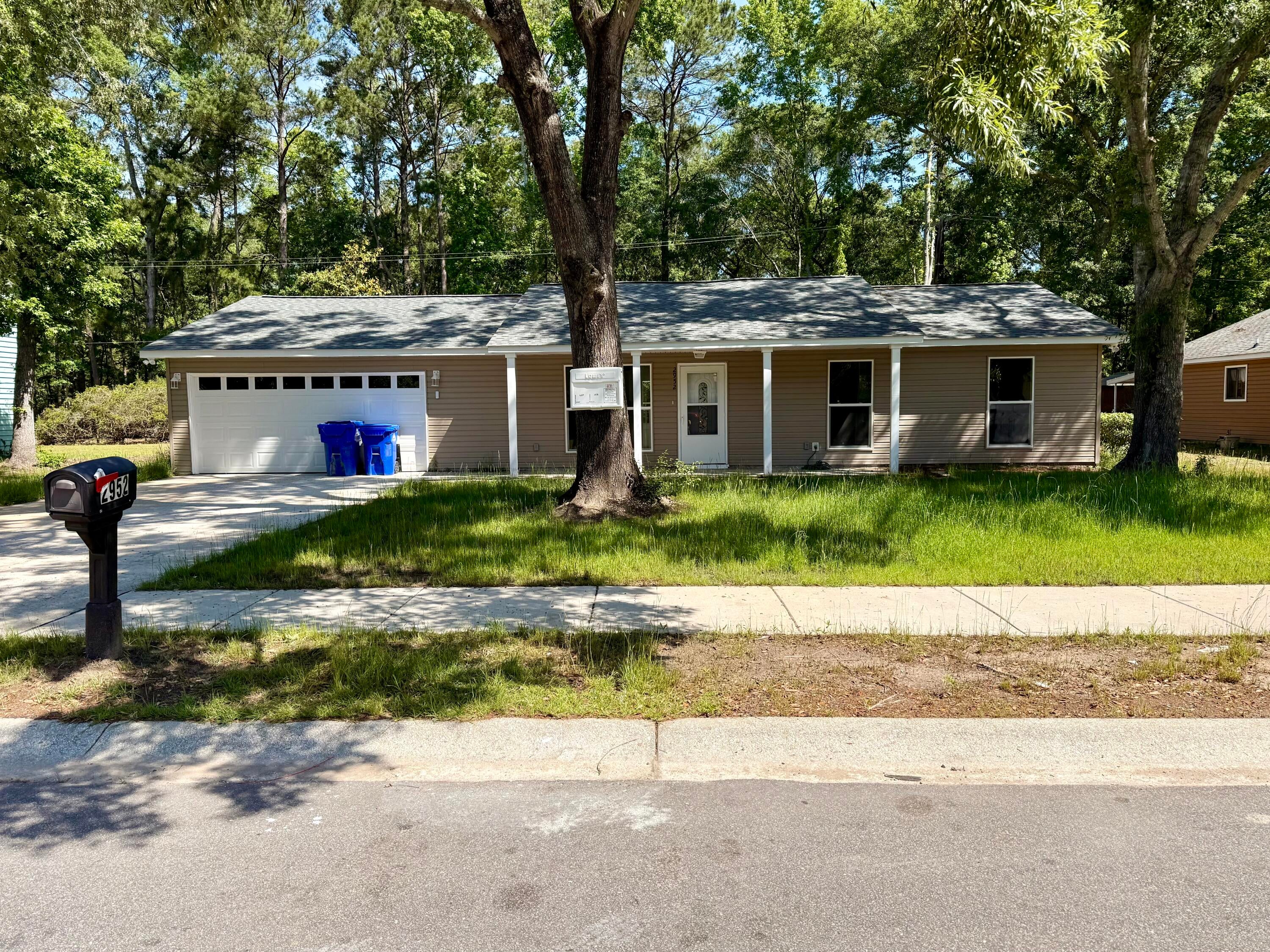 2952 Nantuckett Avenue — photo