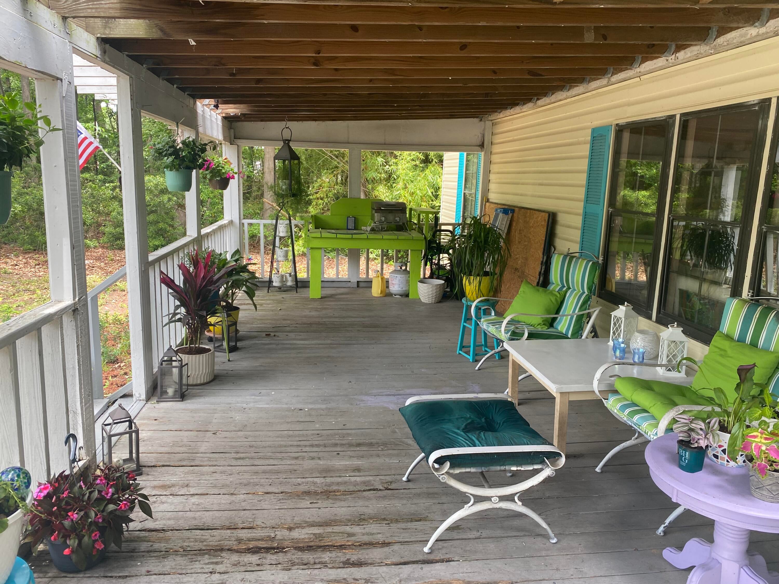 400 Butter Road — photo