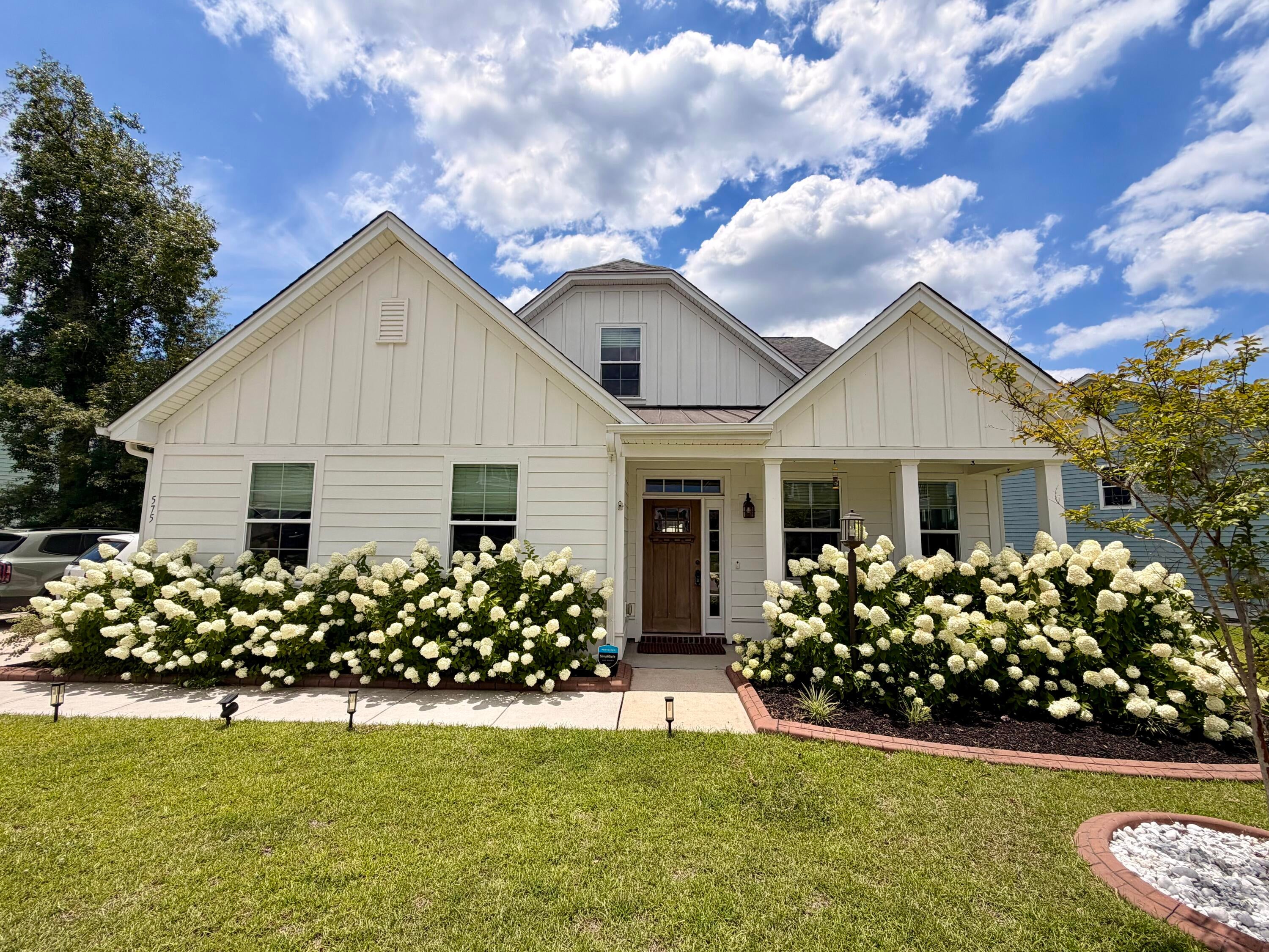 575 Pendleton Drive — photo