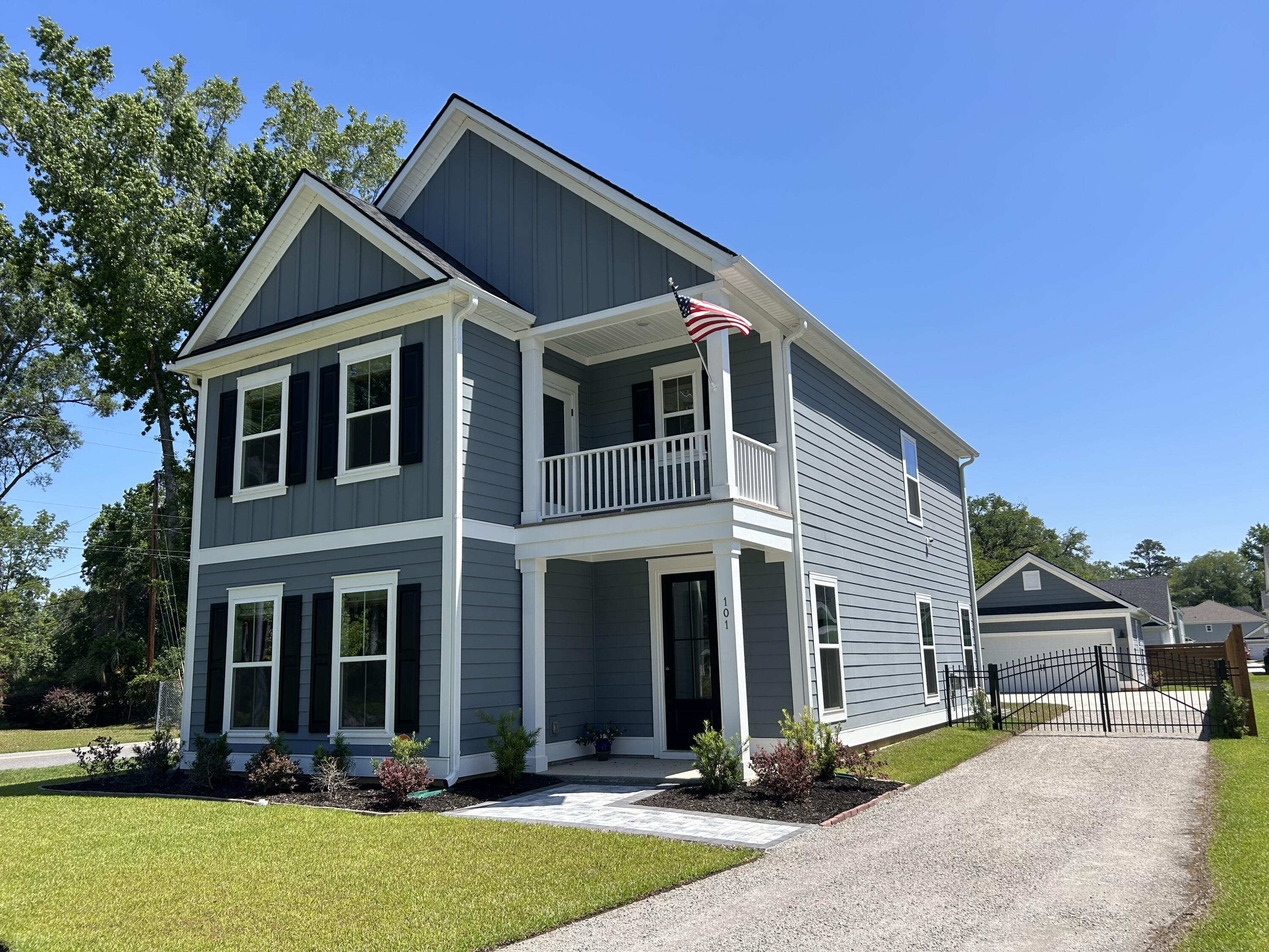101 Gray Pine Lane — photo