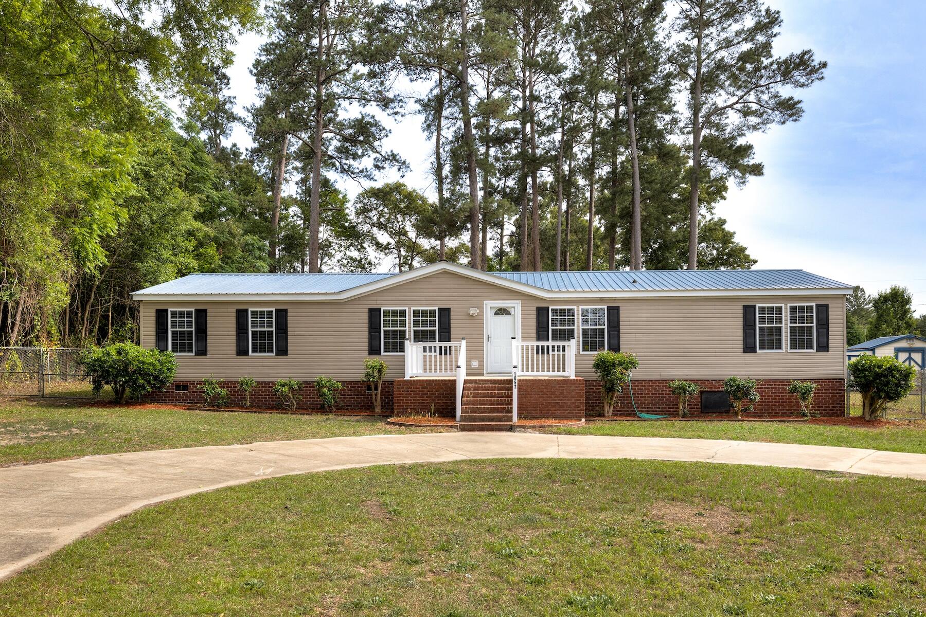 1057 Limerick Lane — photo