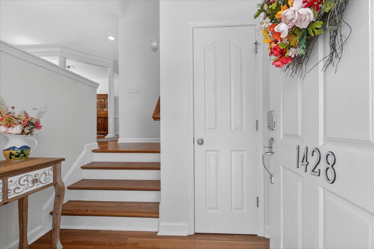 1428 Bloomingdale Lane — photo