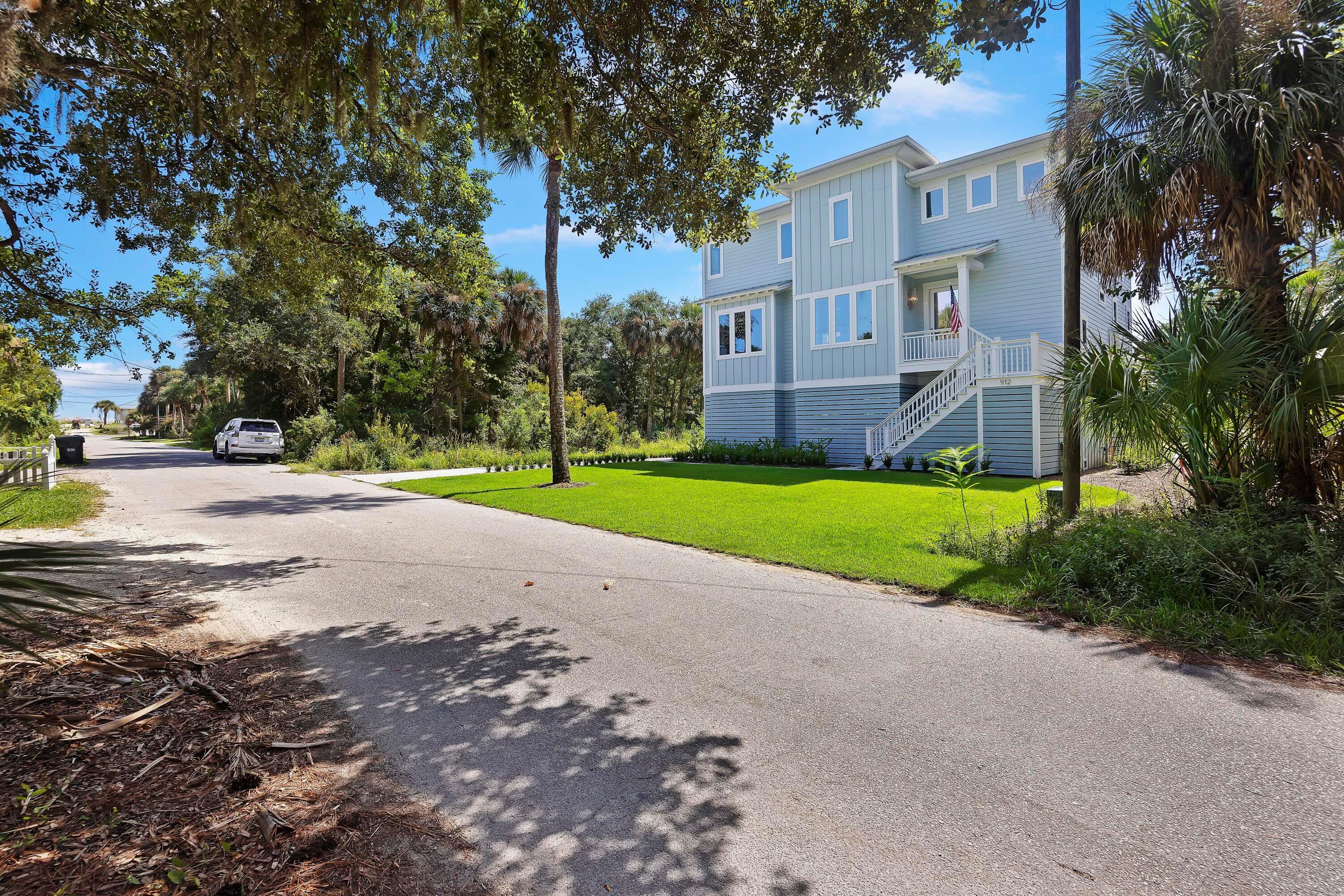 912 Cheehaw Street — photo