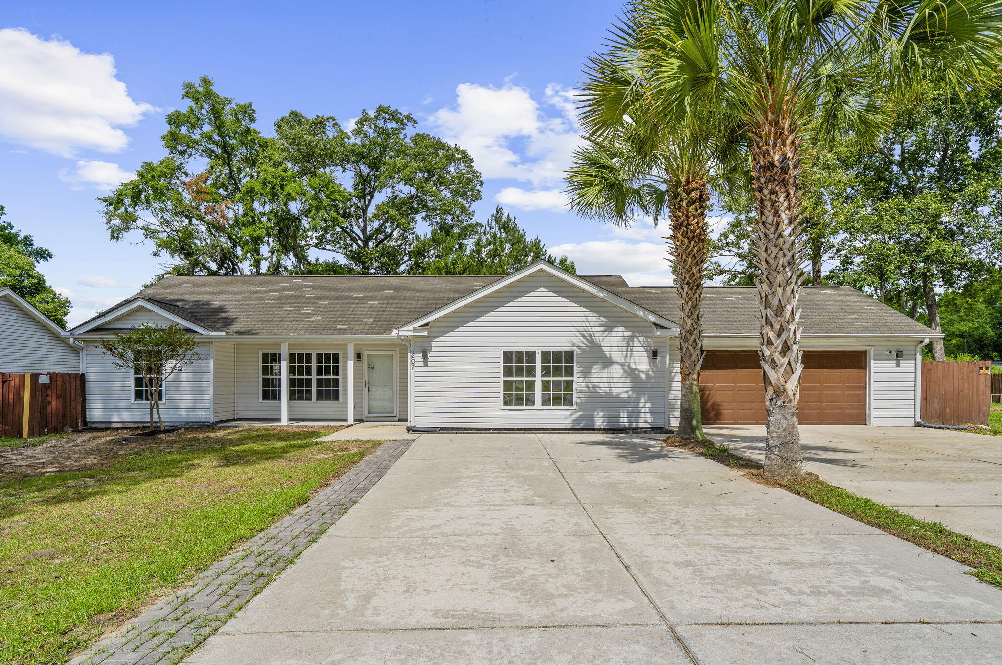207 Amy Drive — photo