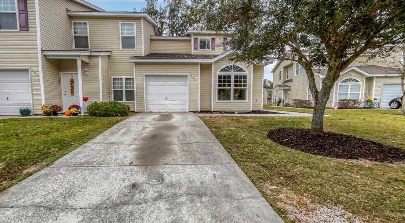 166 Grand Oaks Drive — photo