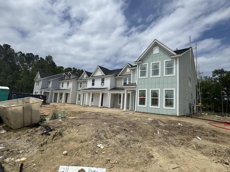 713 Alma Square Drive — photo