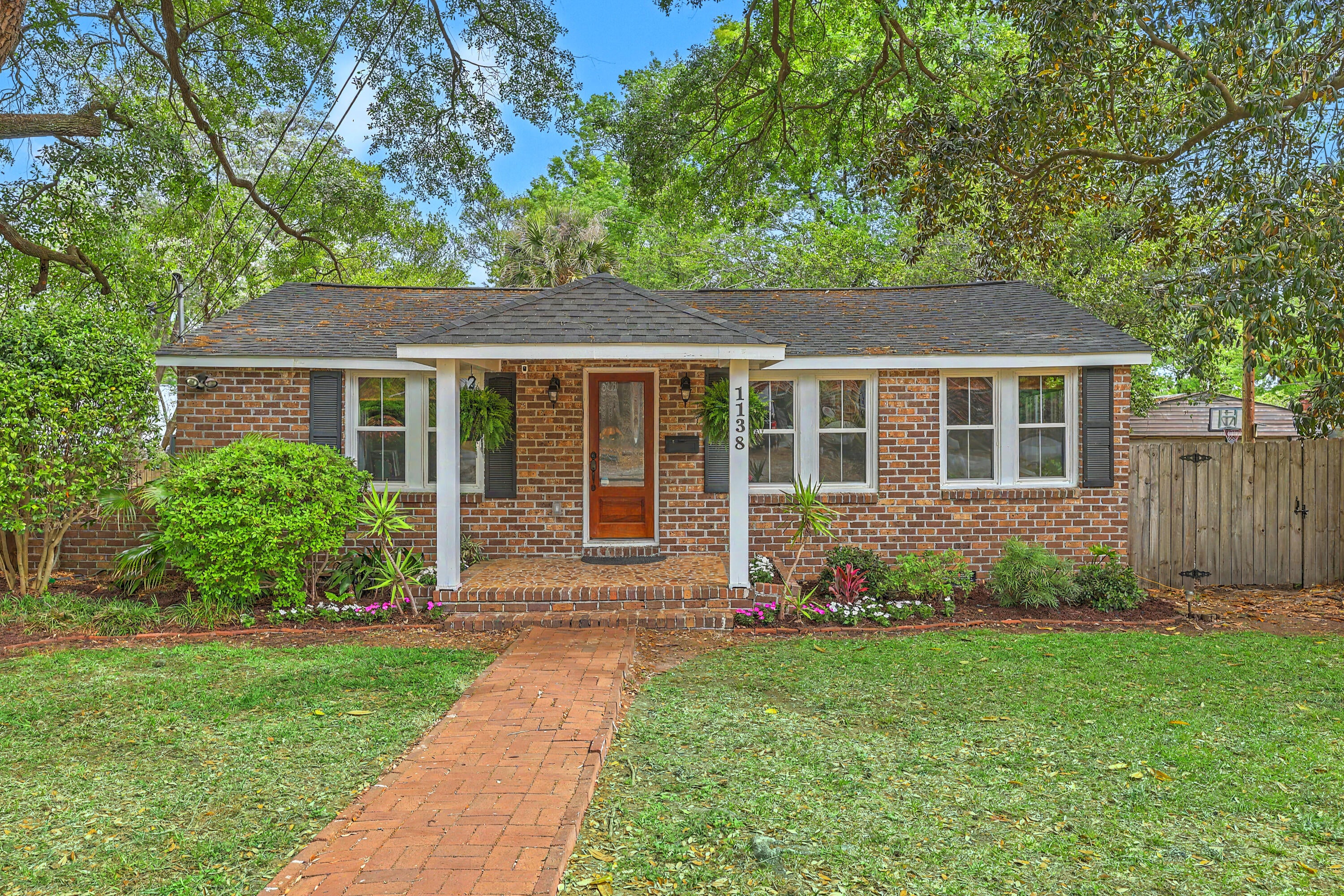 1138 Leesville Street — photo