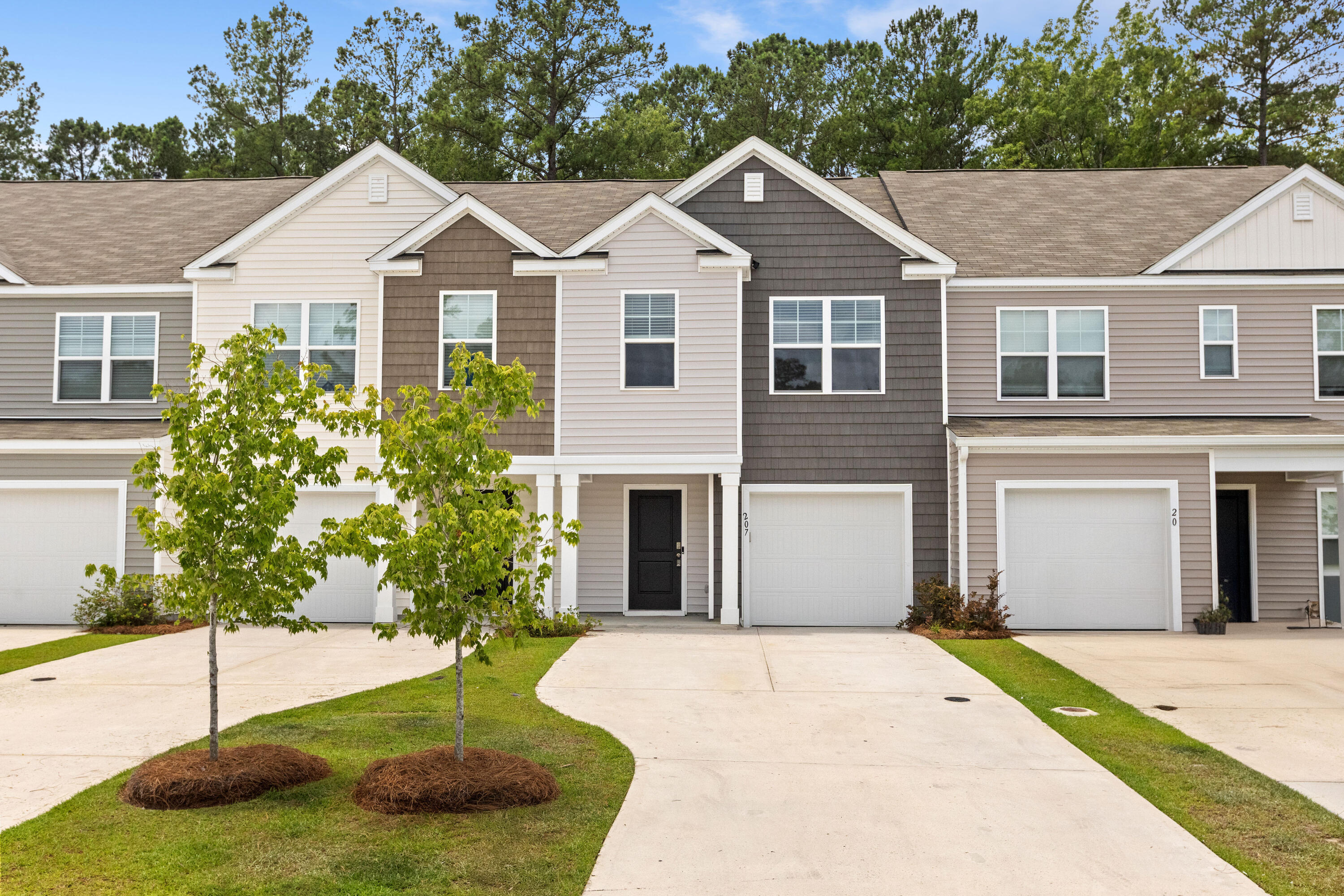 207 Cozy Brook Court — photo