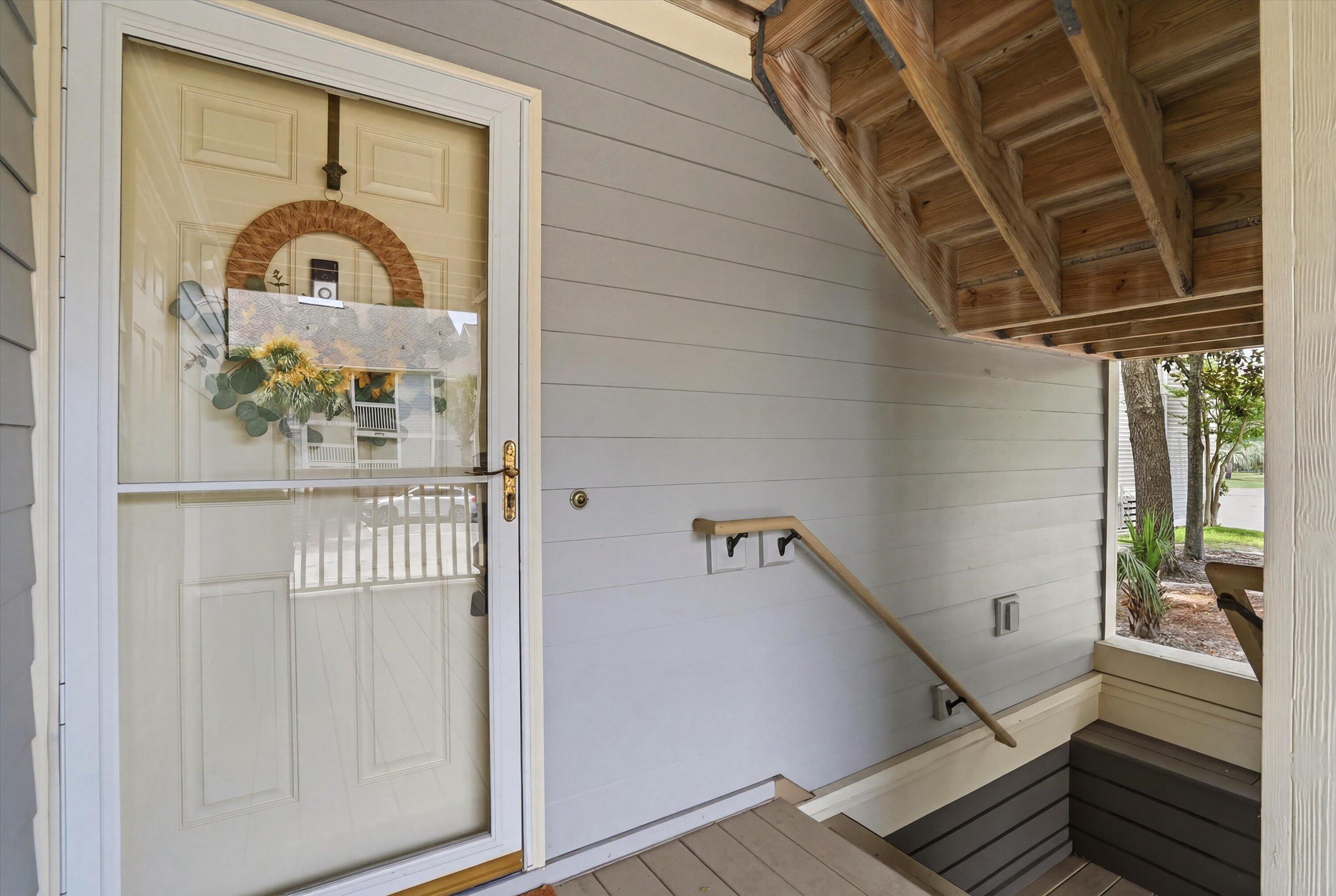 207 Little Oak Island Drive — photo