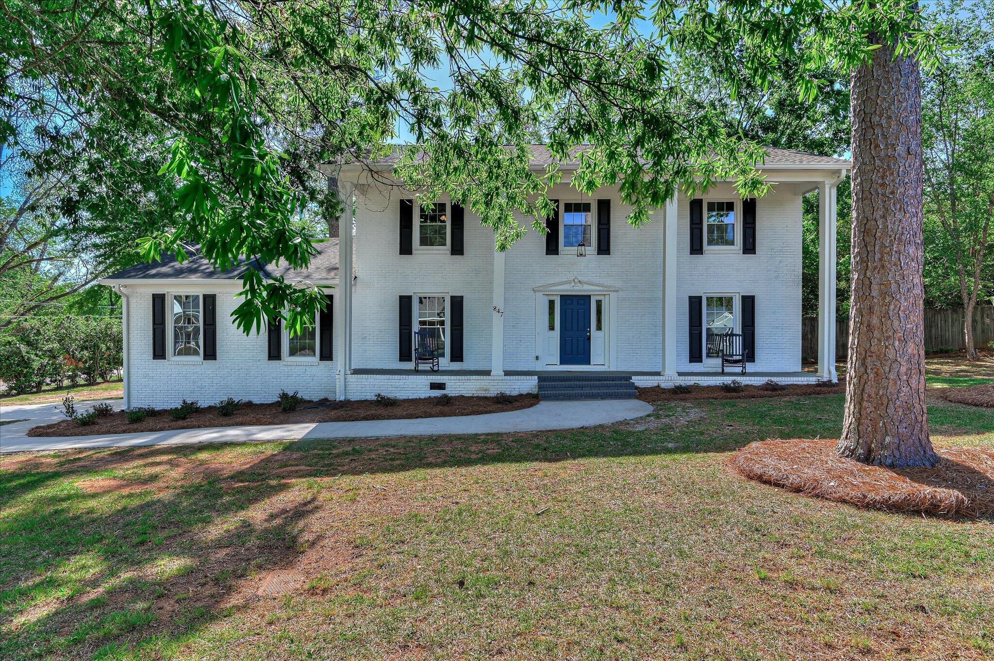 847 Hillcrest Street — photo