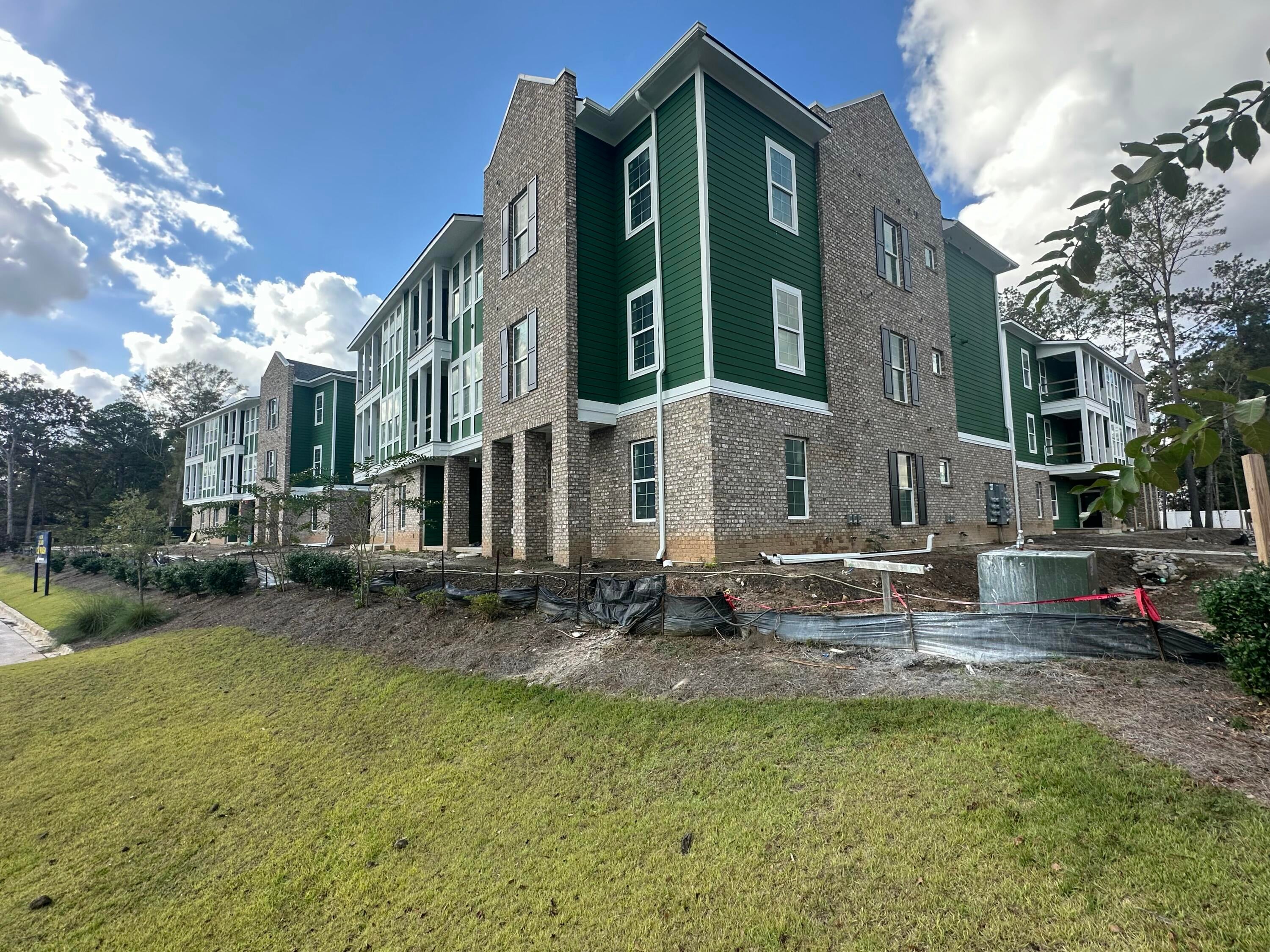 1000 Marisco Drive 4202 — photo