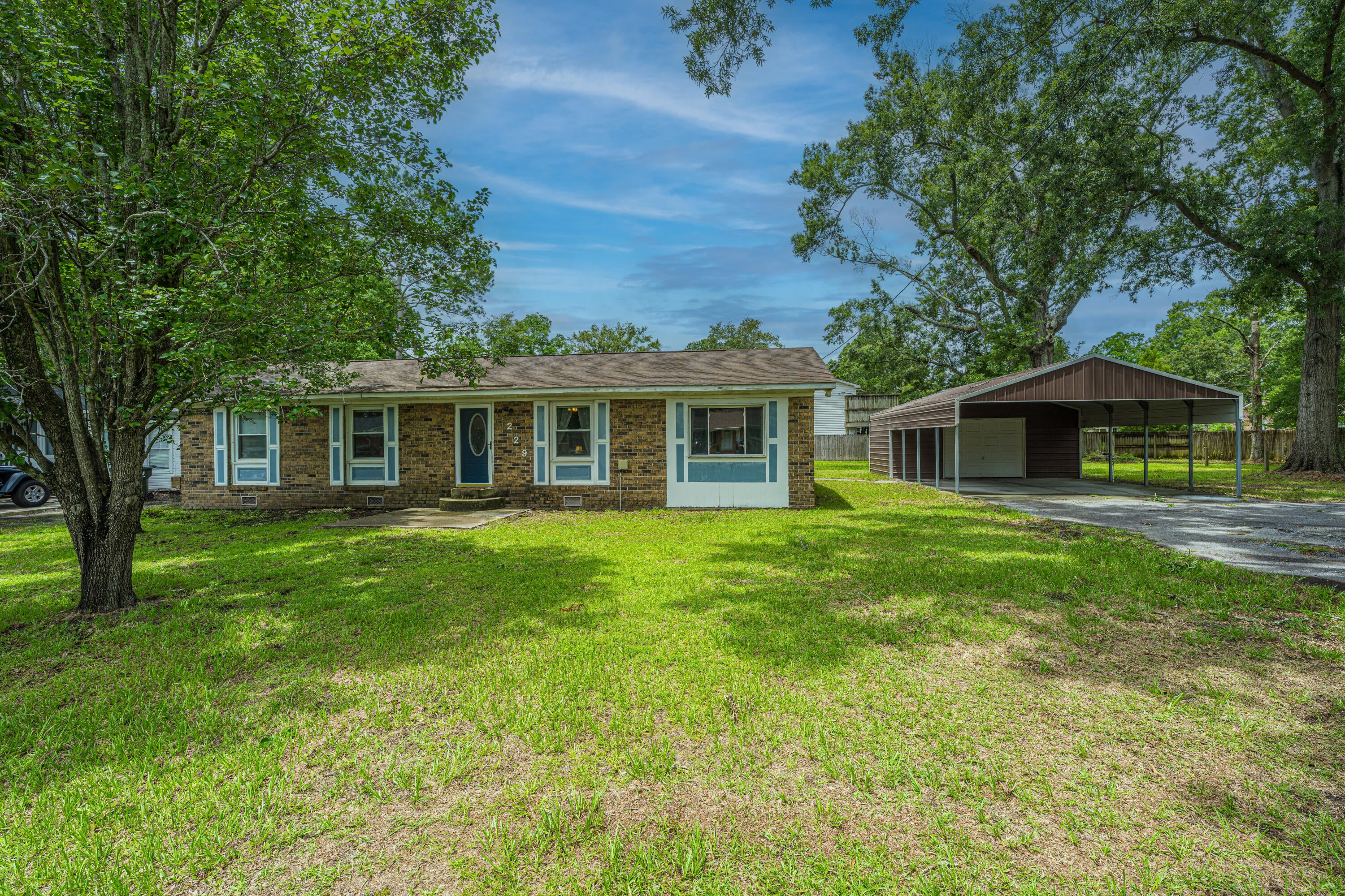 229 Amy Drive — photo