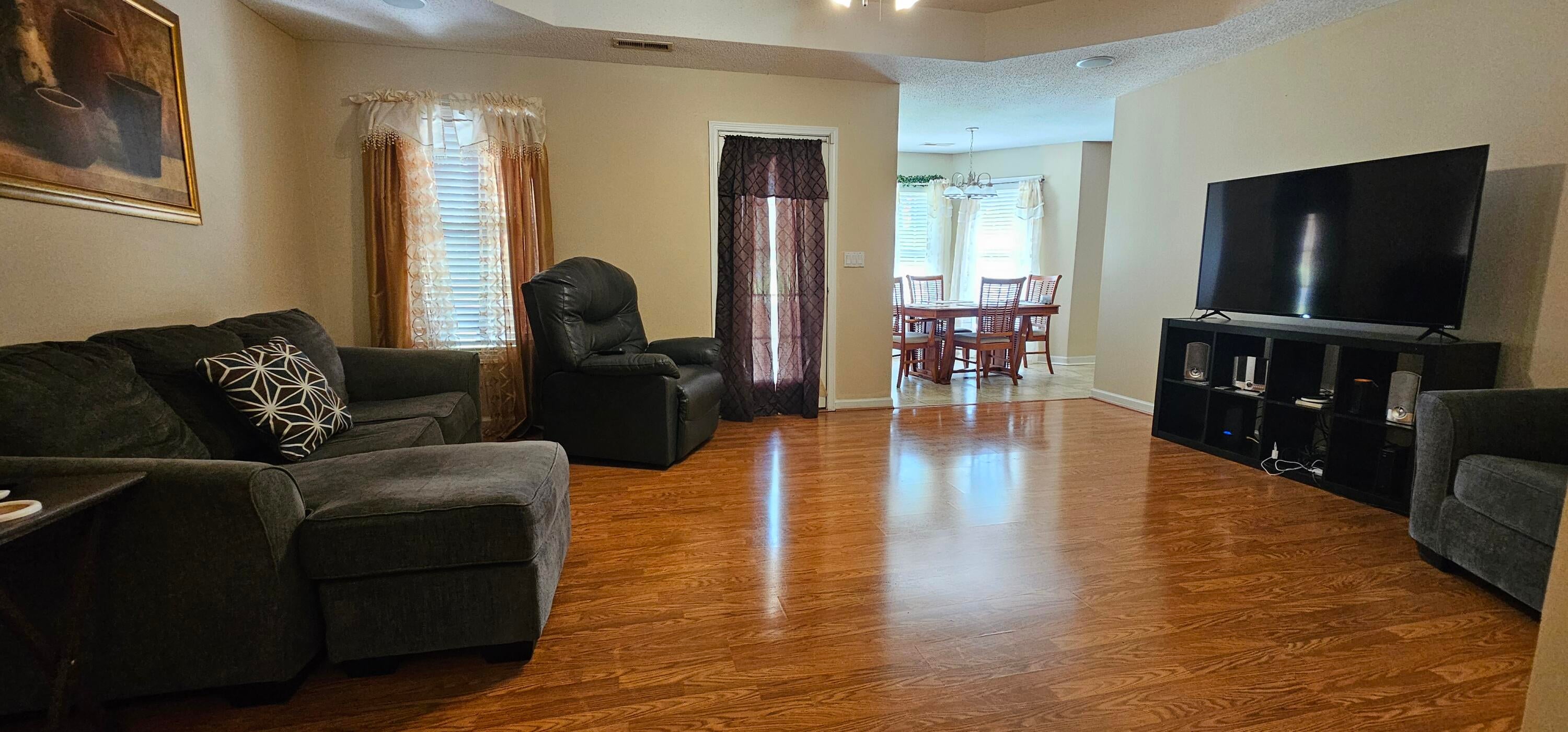 2755 Navigator Circle — photo