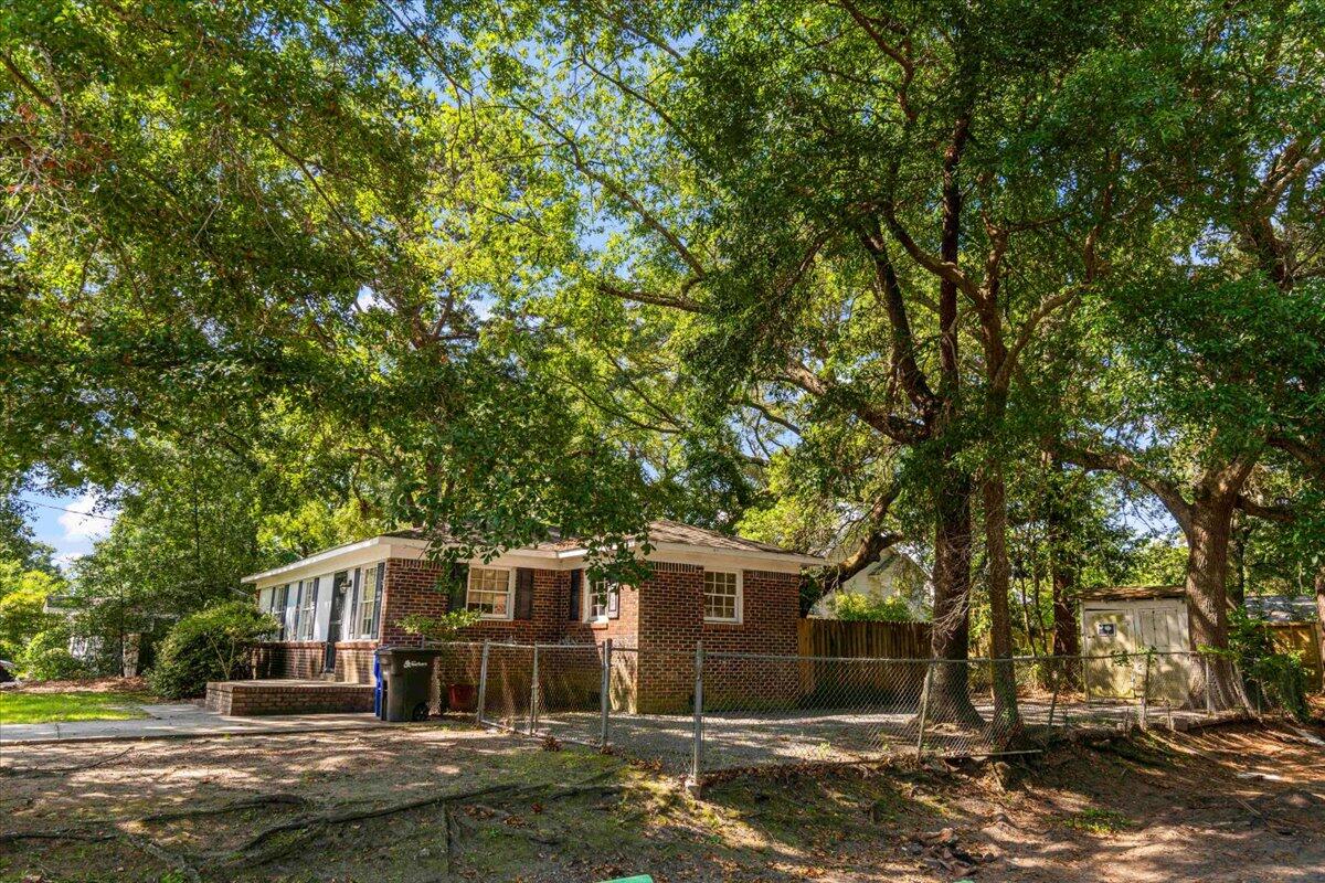 1436 Heather Drive — photo