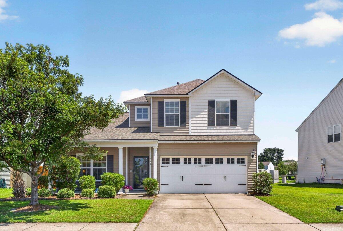 204 Decatur Drive, Summerville, SC 29486