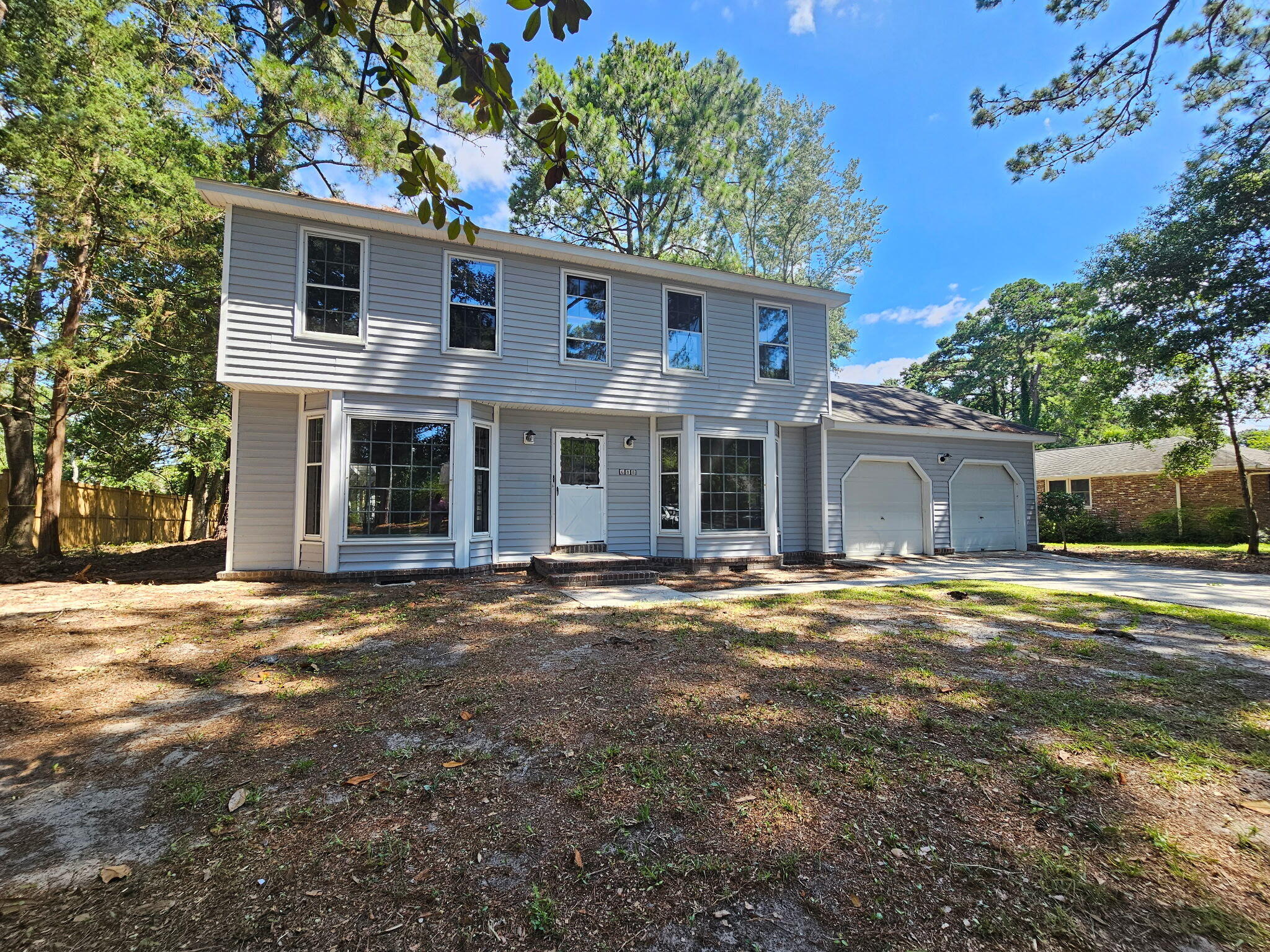688 Pelzer Drive — photo