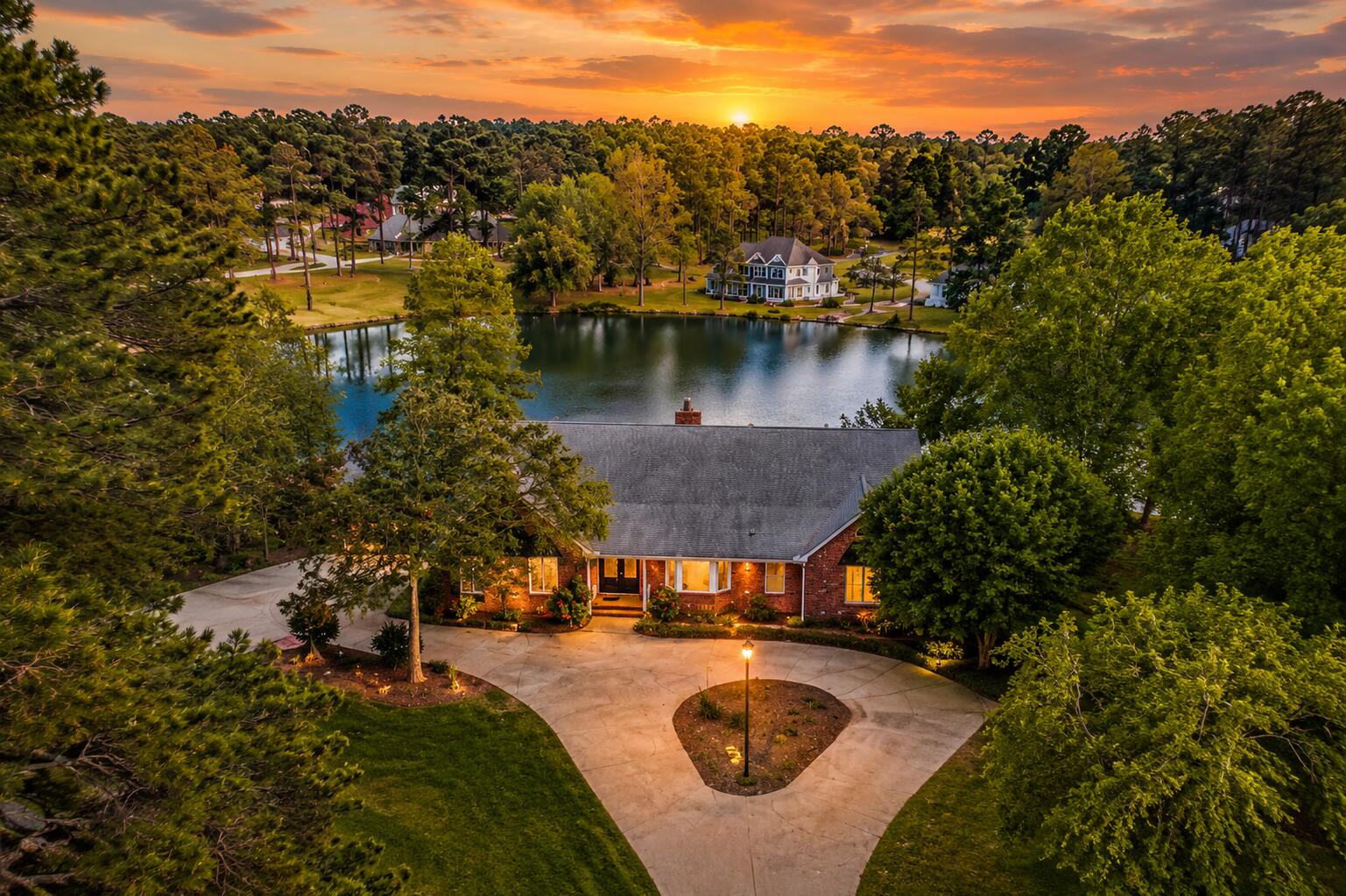 370 Chapel Creek Drive — photo