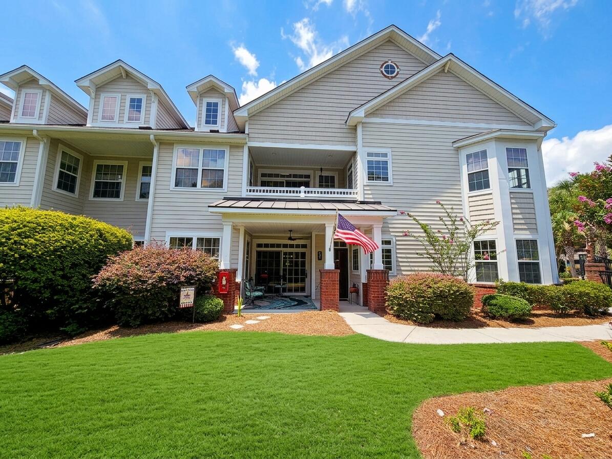 300 Flowering Peach Court Unit 101 — photo