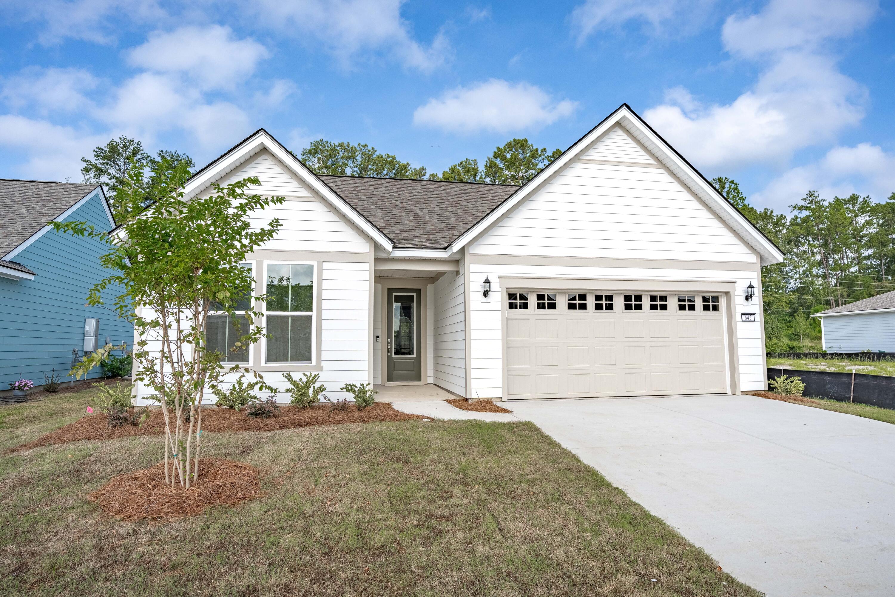 645 Coral Bells Lane — photo