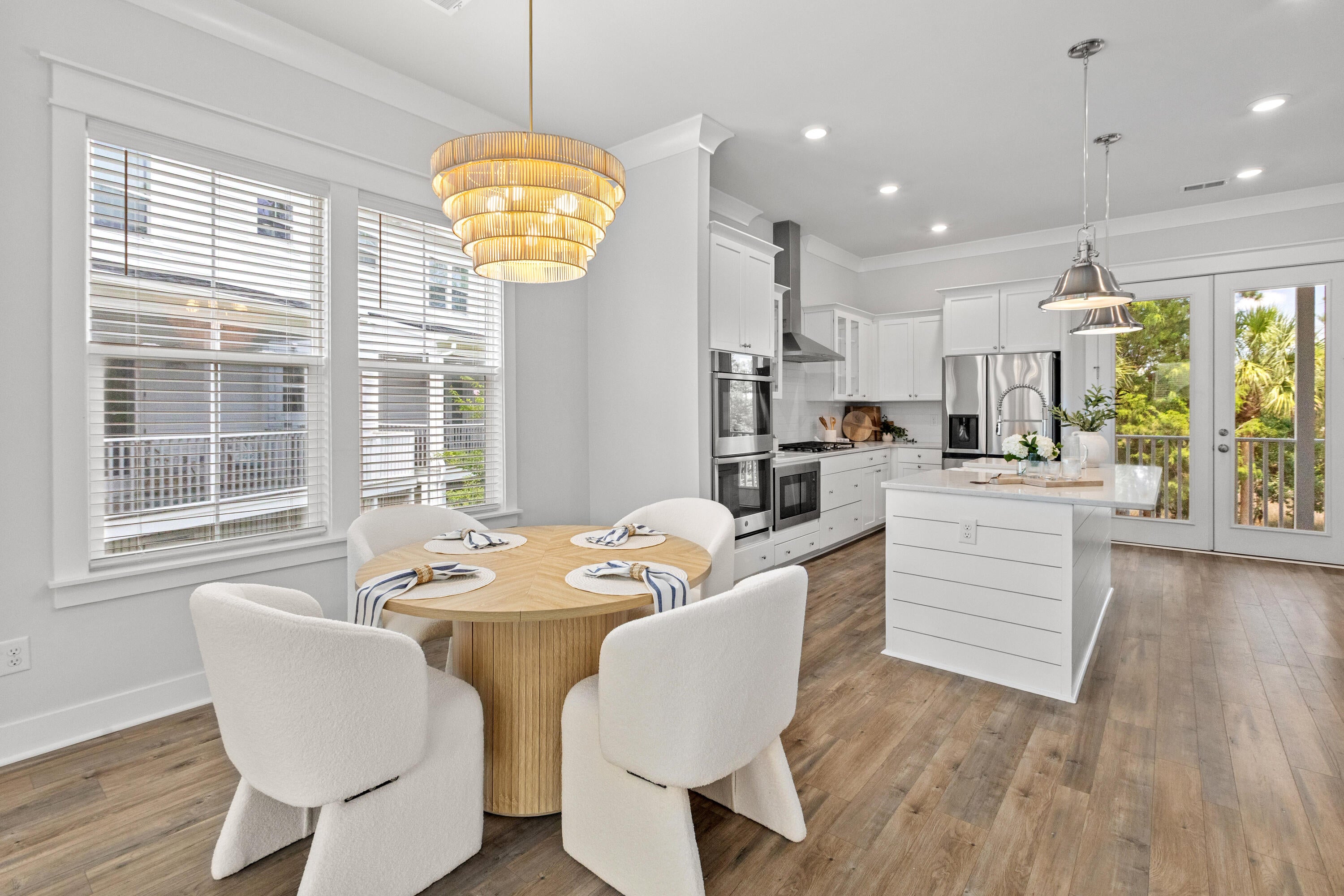 804 Kings Oak Court 1 — photo