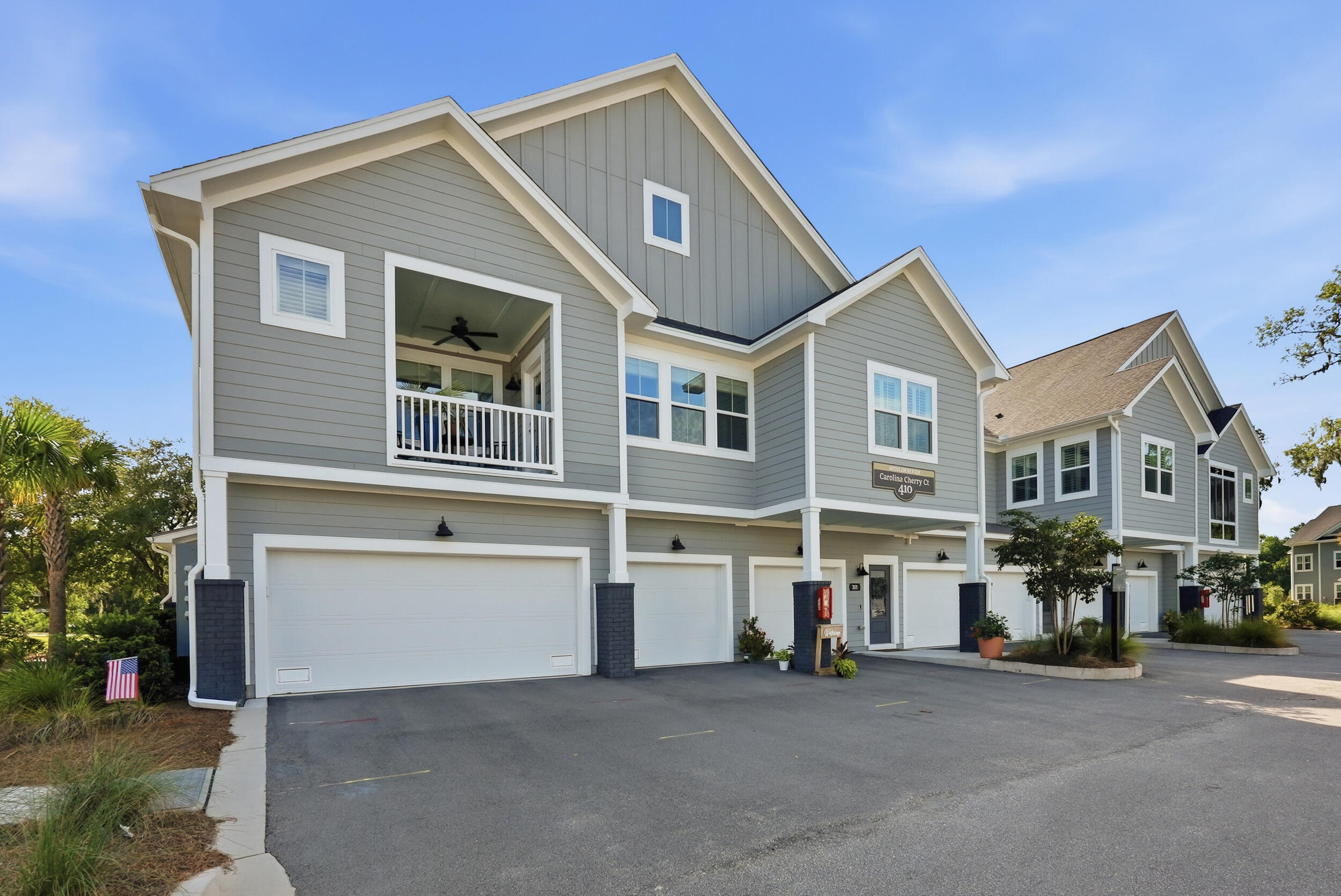 410 Carolina Cherry Court Unit 203 — photo